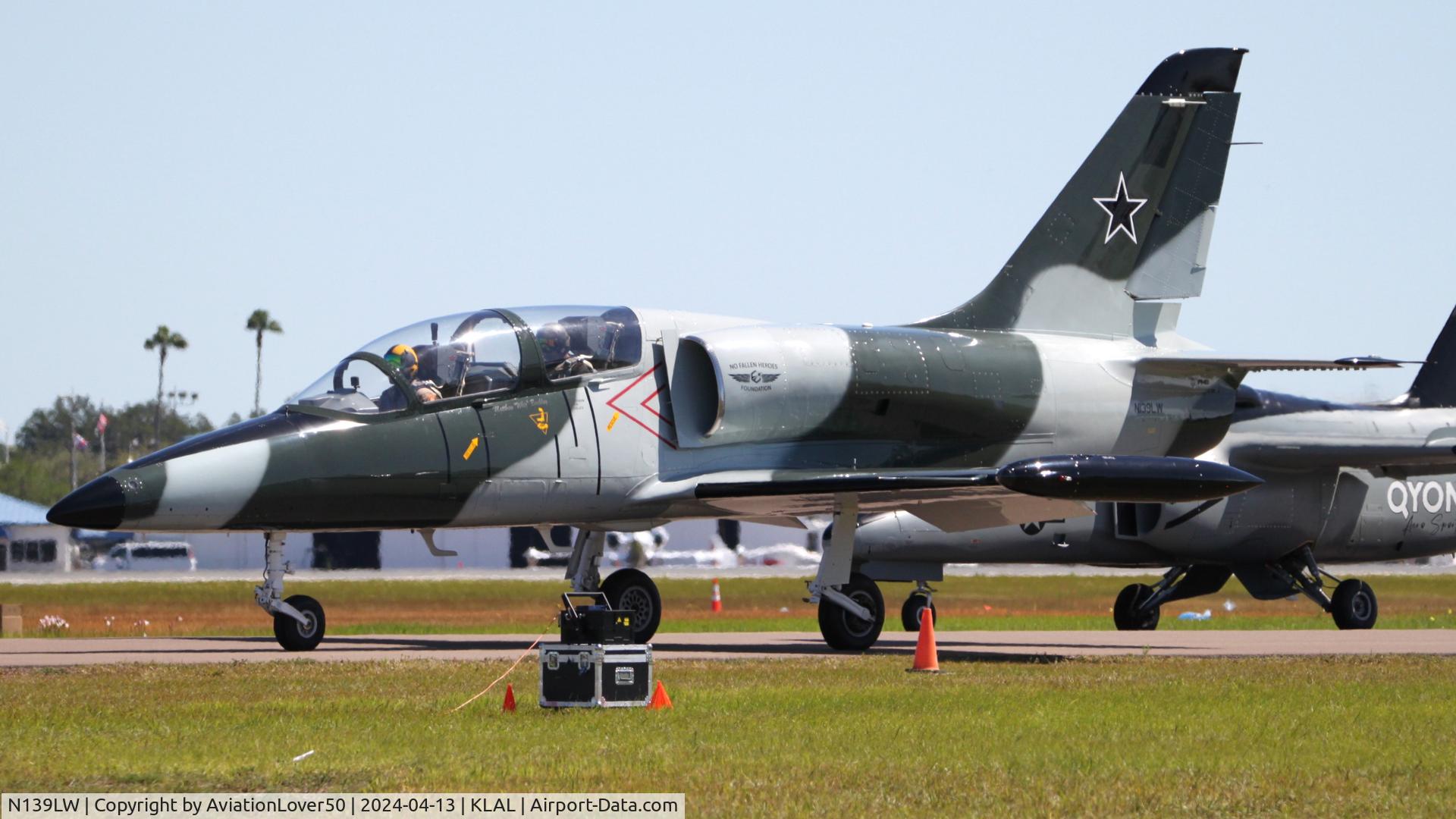 N139LW, 1982 Aero L-39 Albatros C/N 232429, L-39 Albatros