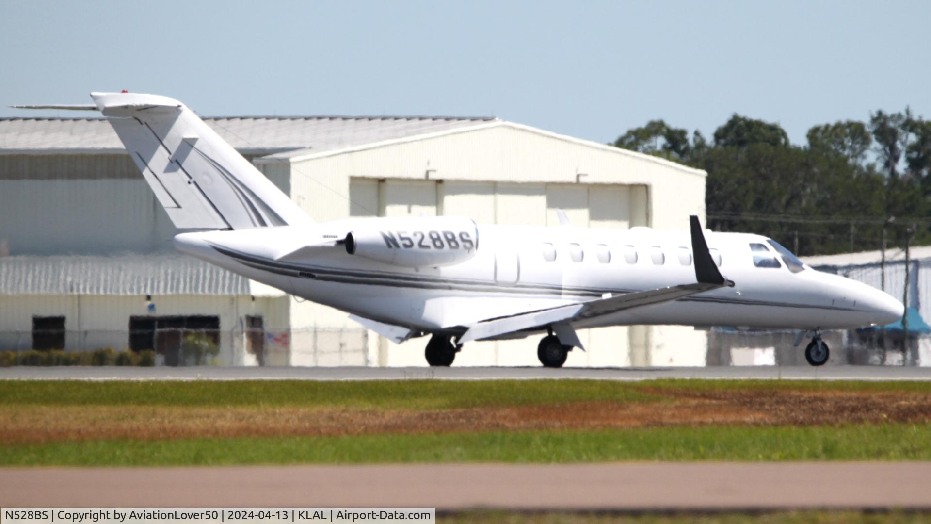 N528BS, 2008 Cessna 525B CitationJet CJ3 C/N 525B-0243, Fltplan CJ3