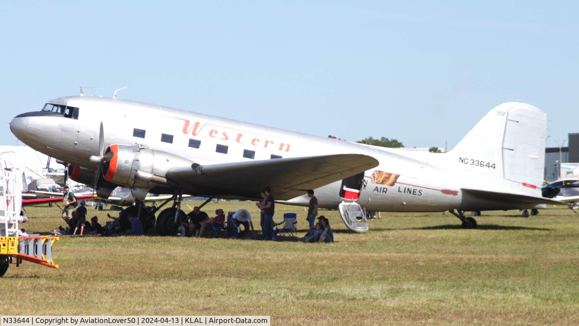 N33644, 1941 Douglas DC-3A-197E C/N 4123, Western DC-3
