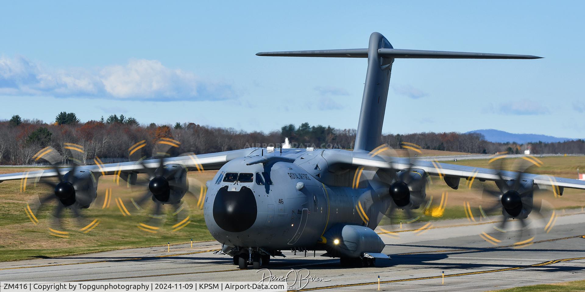 ZM416, 2017 Airbus A400M Atlas C.1 C/N 058, ASCOT4117 coming up the alpha taxiiway