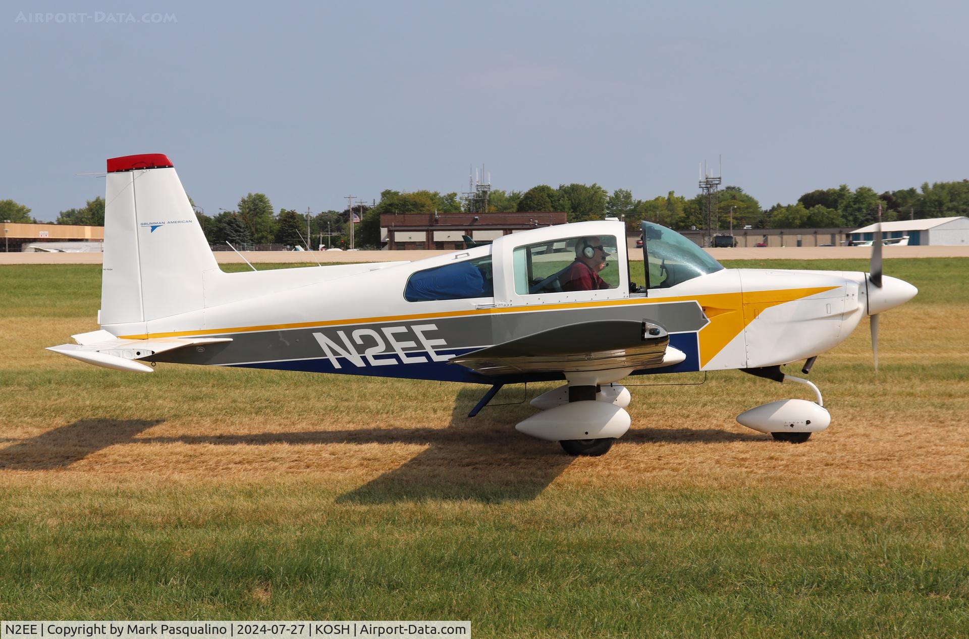 N2EE, 1975 Grumman American AA-5B Tiger C/N AA5B-0064, Grumman American AA-5B