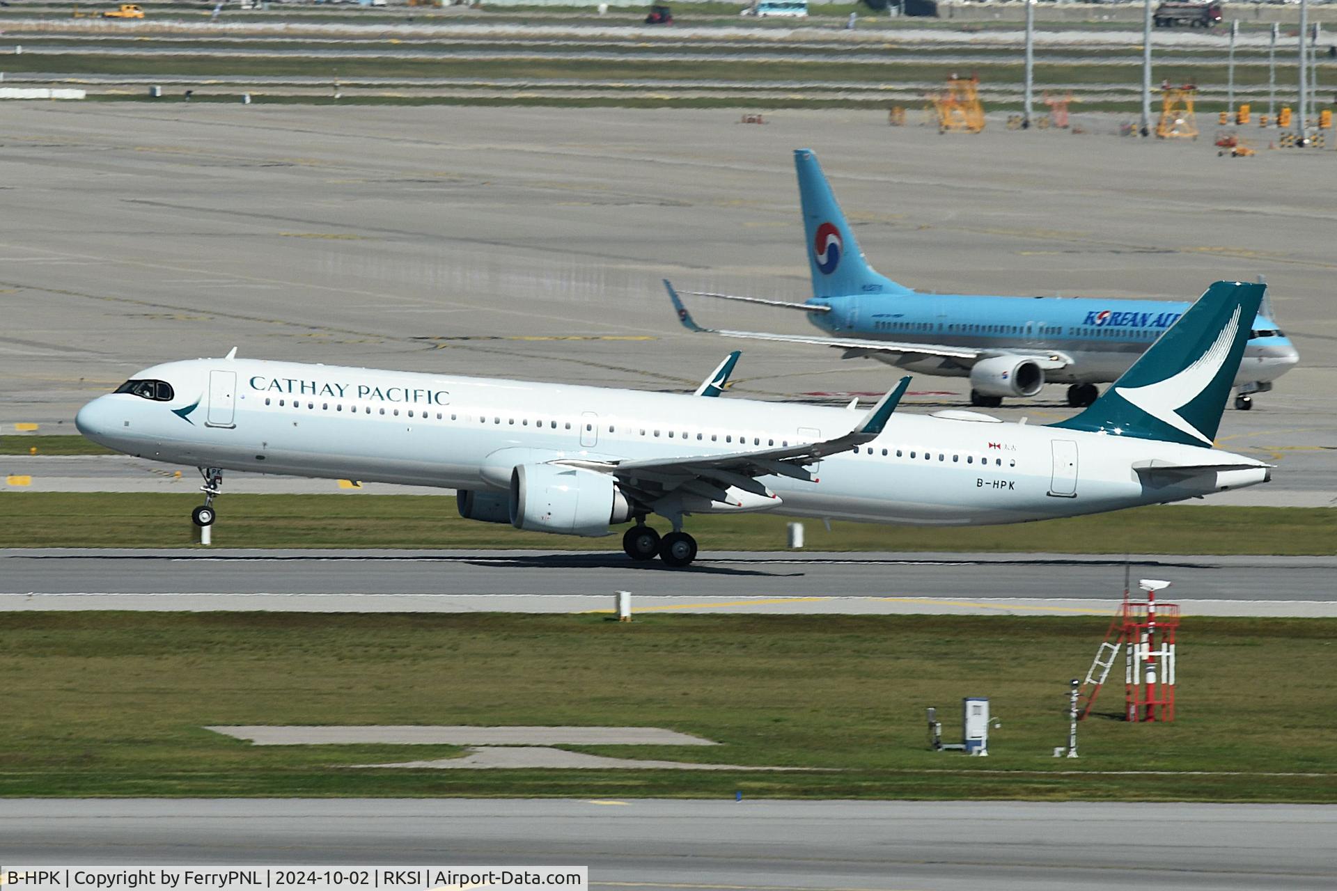 B-HPK, 2023 Airbus A321-251NX C/N 11241, Cathay Pacific A321Neo lifting-off