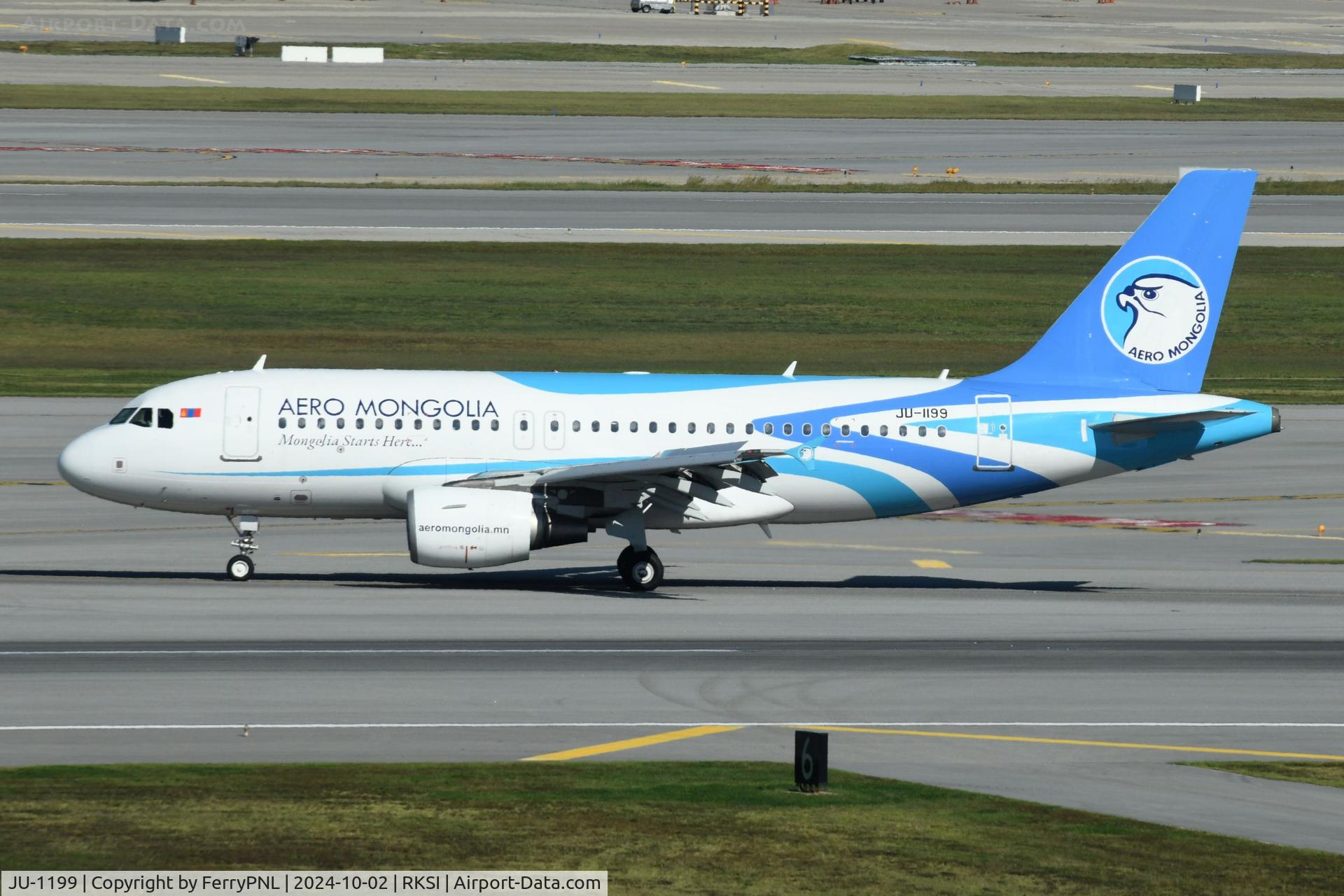JU-1199, 2009 Airbus A319-112 C/N 3895, Aero Mongolia A319 arriving in ICN