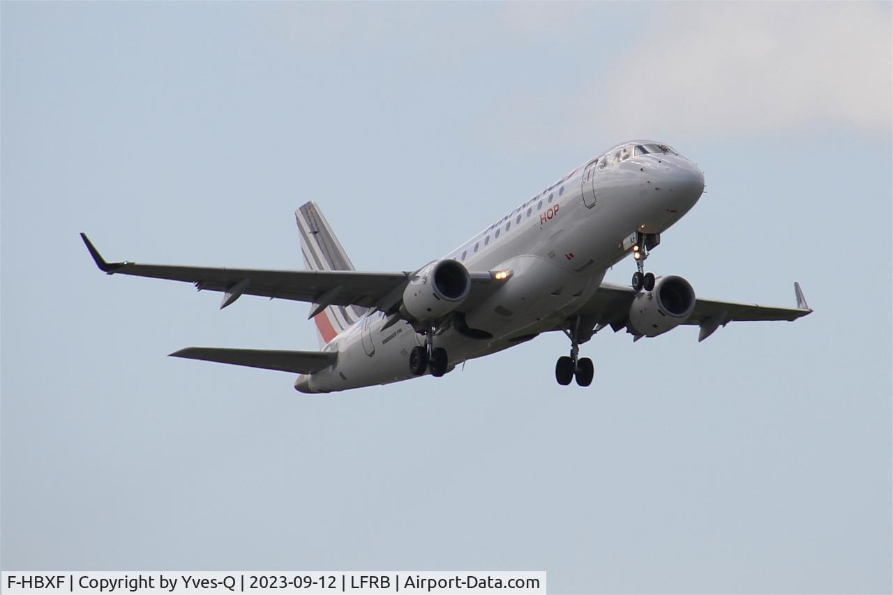 F-HBXF, 2009 Embraer 170ST (ERJ-170-100ST) C/N 17000292, Embraer 170ST, Take off rwy 07R, Brest-Bretagne airport (LFRB-BES)