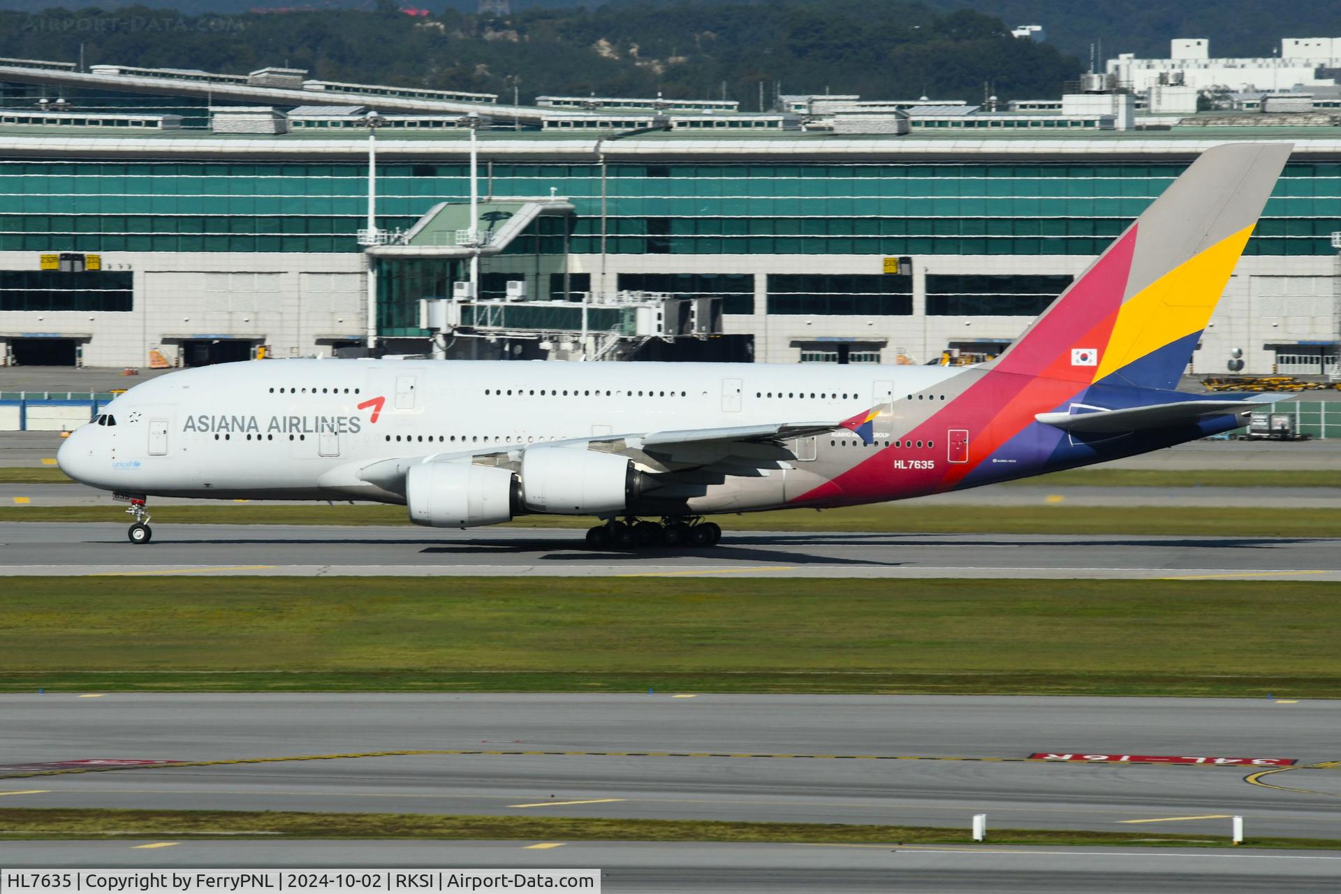 HL7635, 2015 Airbus A380-841 C/N 183, Asiana A388 taking-off