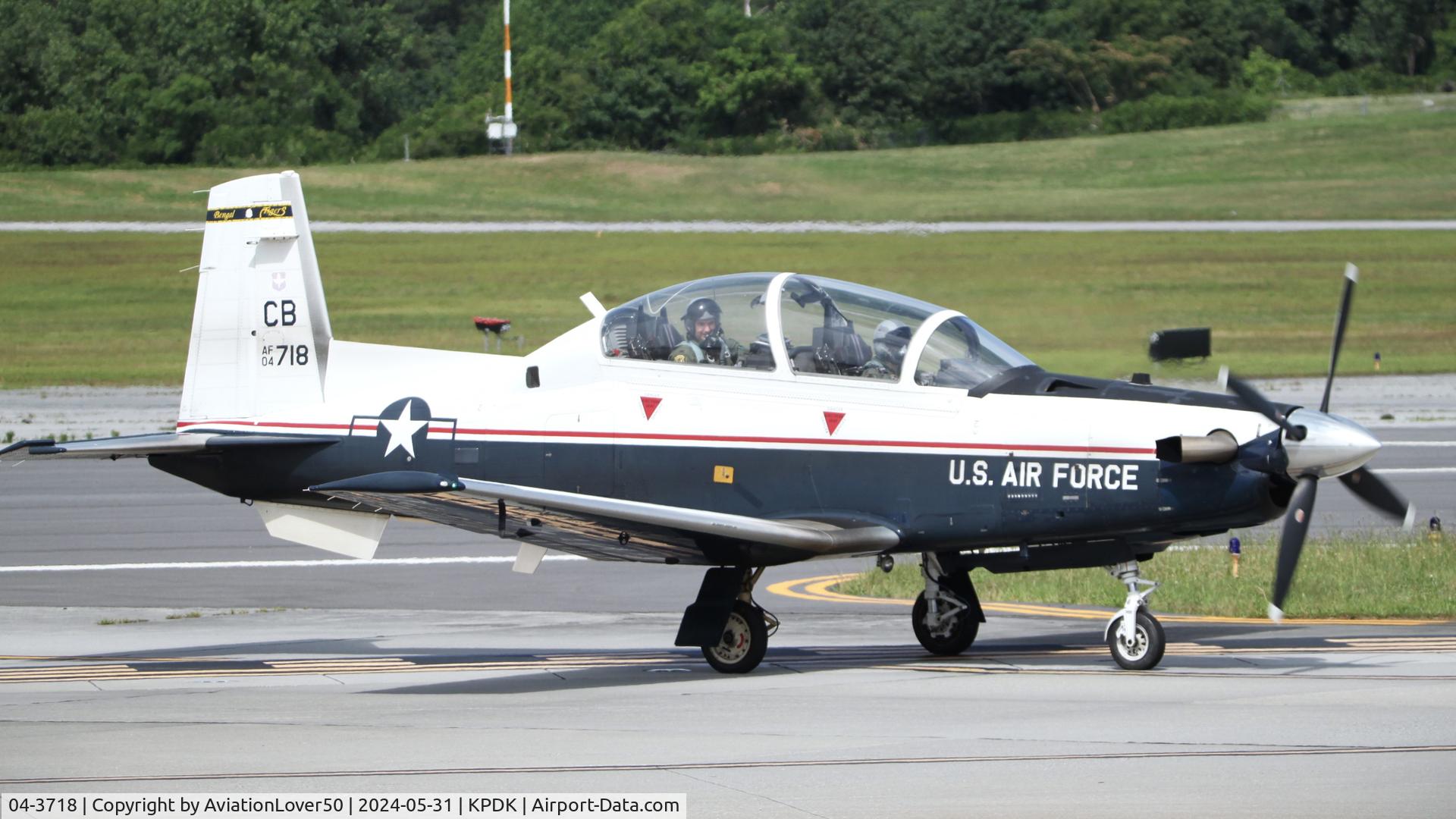 04-3718, 2004 Beechcraft T-6A C/N PT-270, US Air Force T-6A
