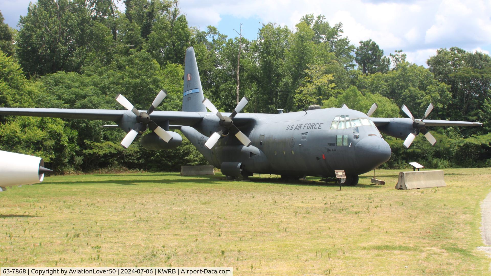 63-7868, Lockheed C-130E Hercules C/N 382-3938, C-130E