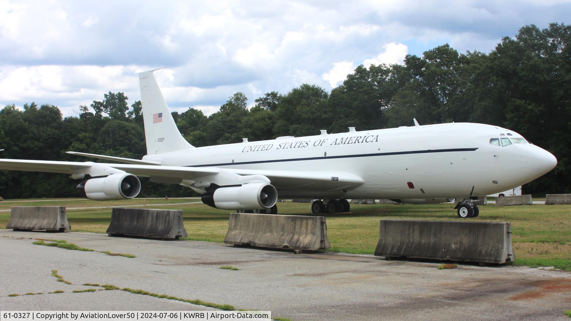 61-0327, 1961 Boeing EC-135N Stratolifter C/N 18234, EC-135N