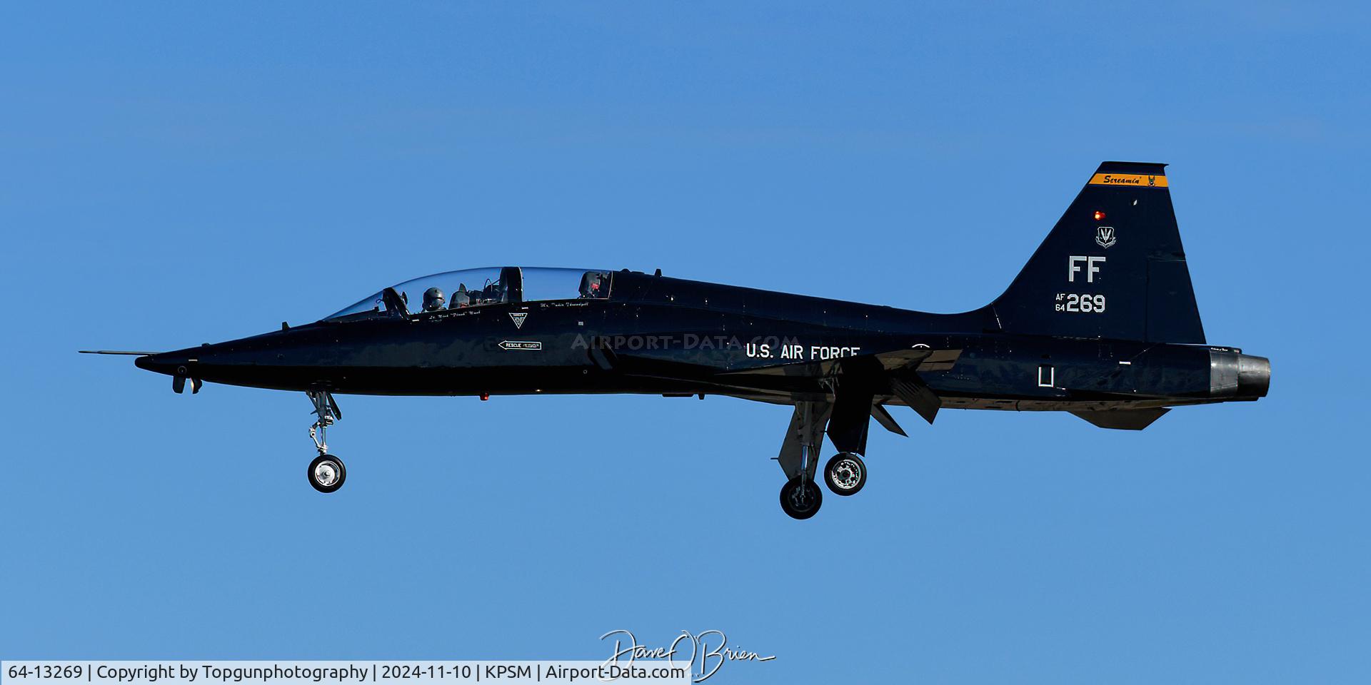 64-13269, 1964 Northrop T-38A Talon C/N N5698, RAPTOR02 follows lead to the numbers