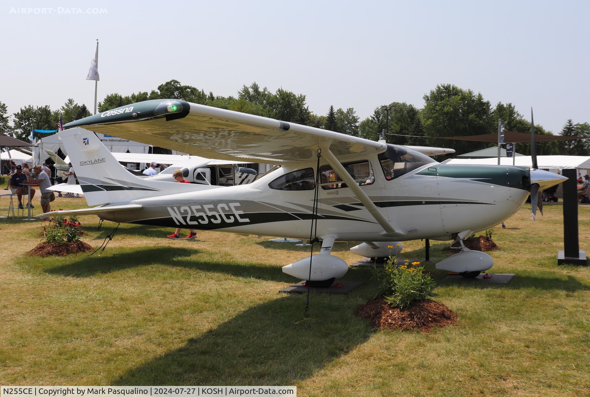 N255CE, 2024 Cessna 182T Skylane C/N 18283255, Cessna 182T