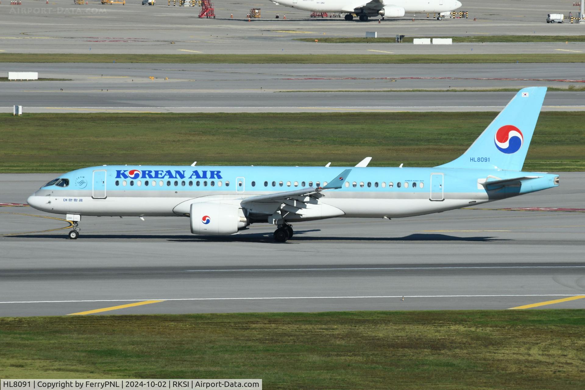 HL8091, 2019 Airbus A220-300 (BD-500-1A11) C/N 55049, Korean A223 just landed