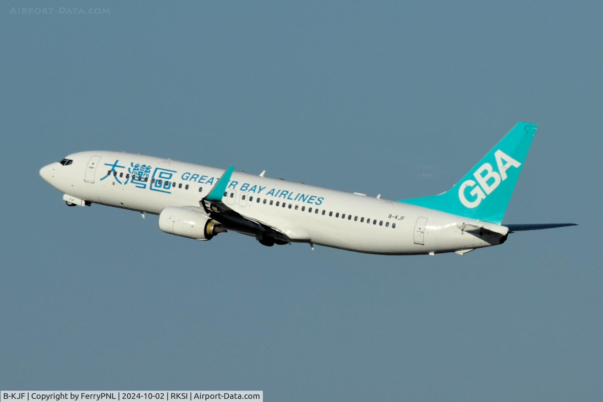 B-KJF, 2015 Boeing 737-83Z(WL) C/N 61269, Greater Bay B738 taking-off