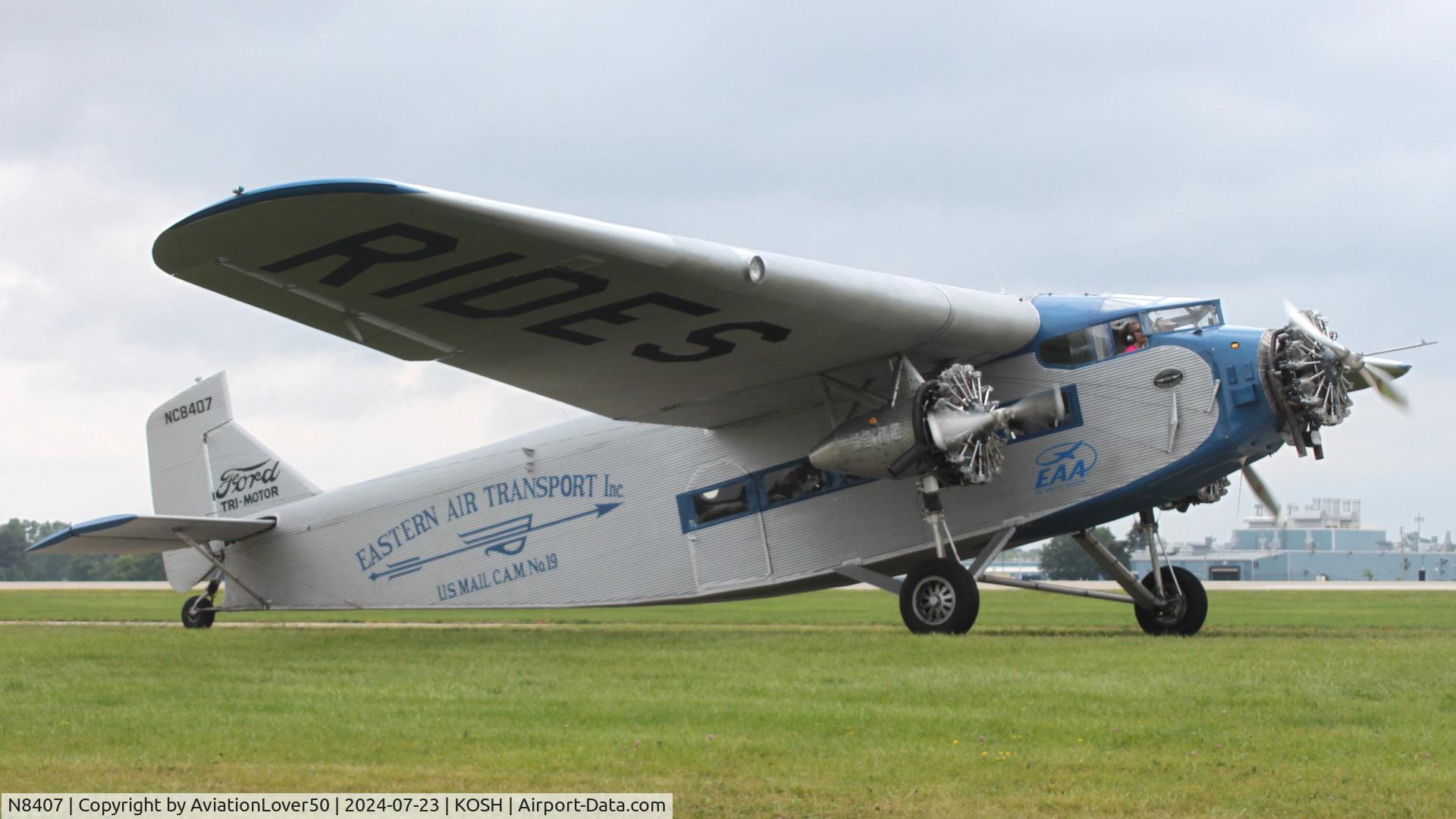N8407, 1929 Ford 4-AT-E Tri-Motor C/N 69, EAA Tri-Motor