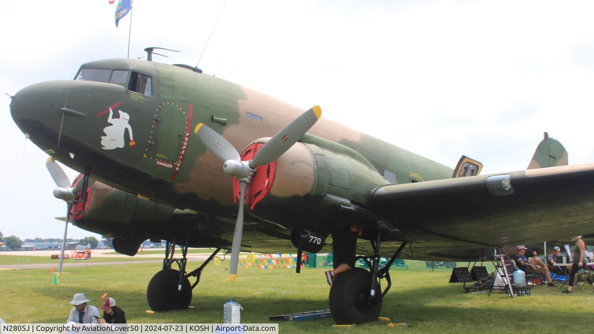 N2805J, 1944 Douglas DC3C-R-1830-90C C/N 20835, AC-47D Spooky