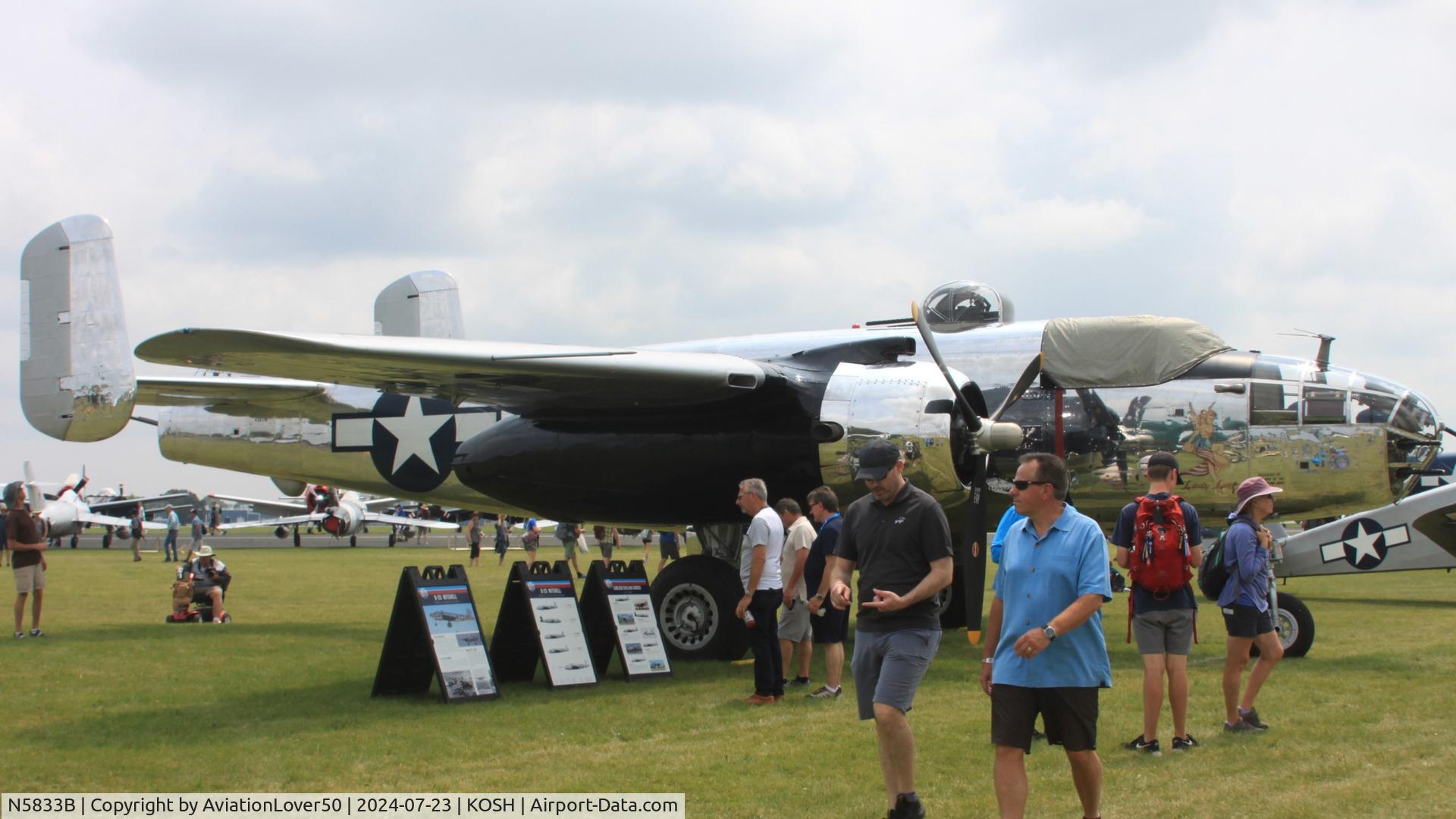 N5833B, 1945 North American B-25J Mitchell Mitchell C/N 108-47735, B-25J 