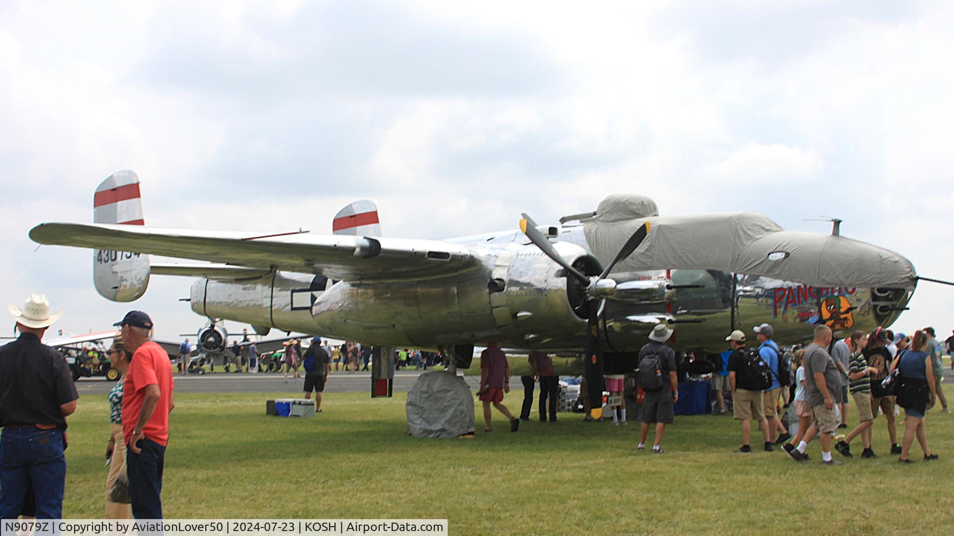 N9079Z, 1944 North American TB-25N Mitchell C/N 108-34009, TB-25N 