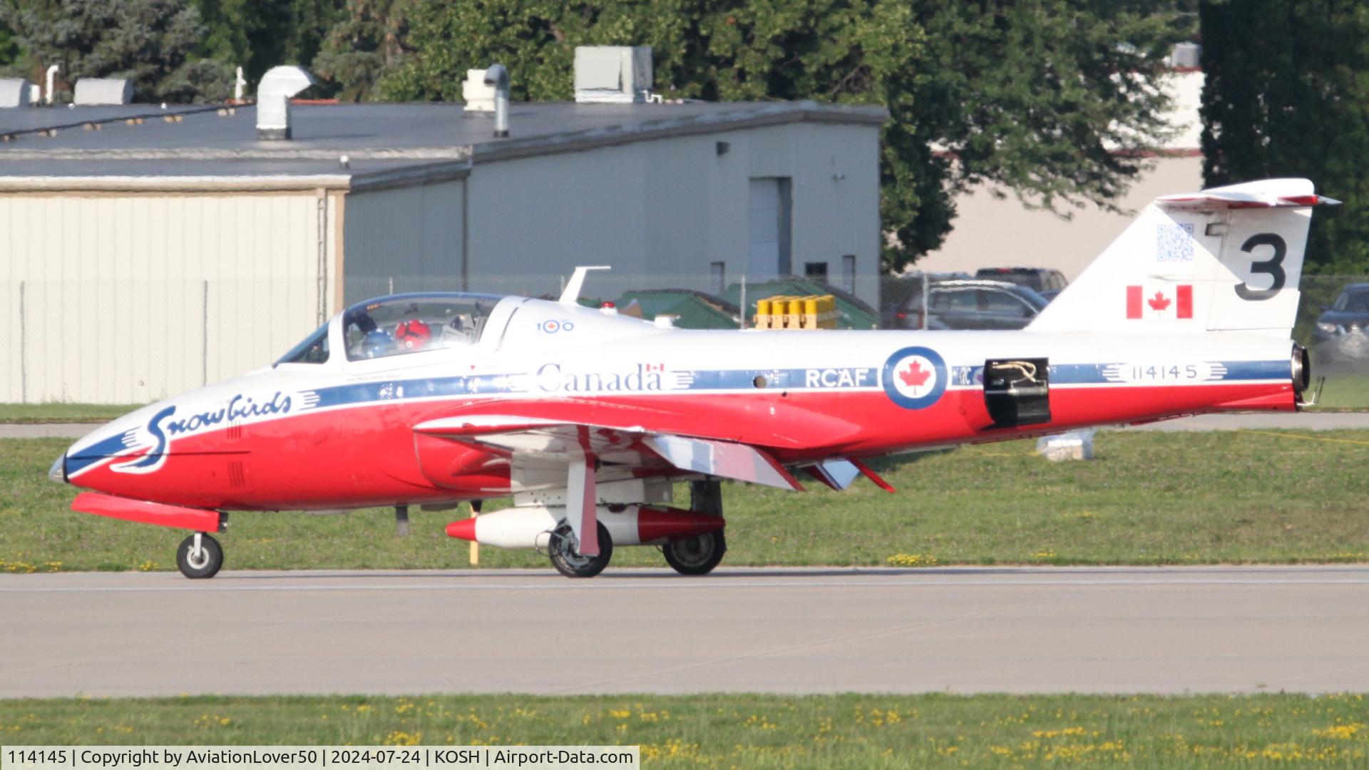 114145, Canadair CT-114 Tutor C/N 1145, Snowbirds CT-114 #3