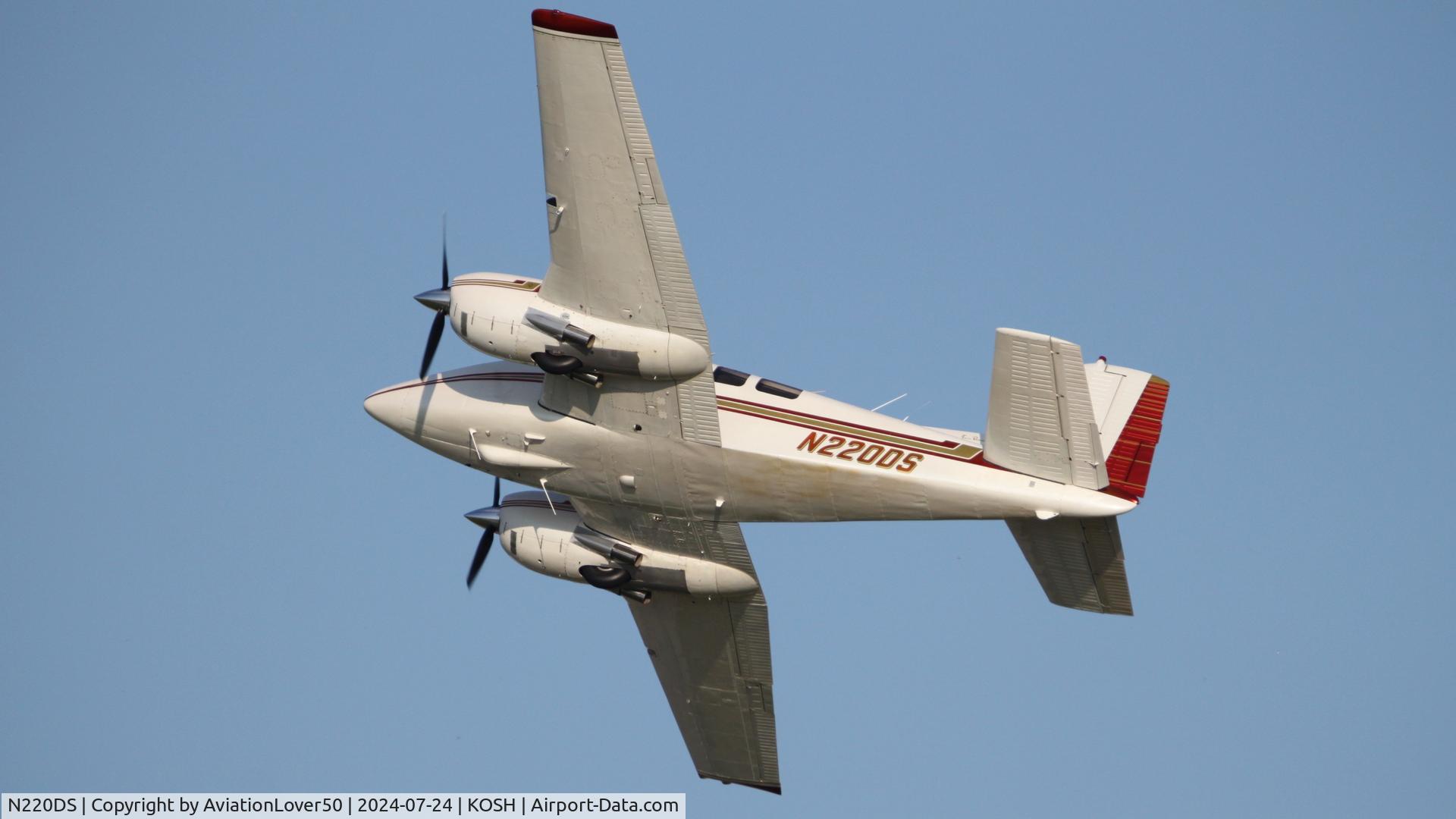 N220DS, 1960 Beech D50C Twin Bonanza C/N DH-271, D50C Twin Bonanza