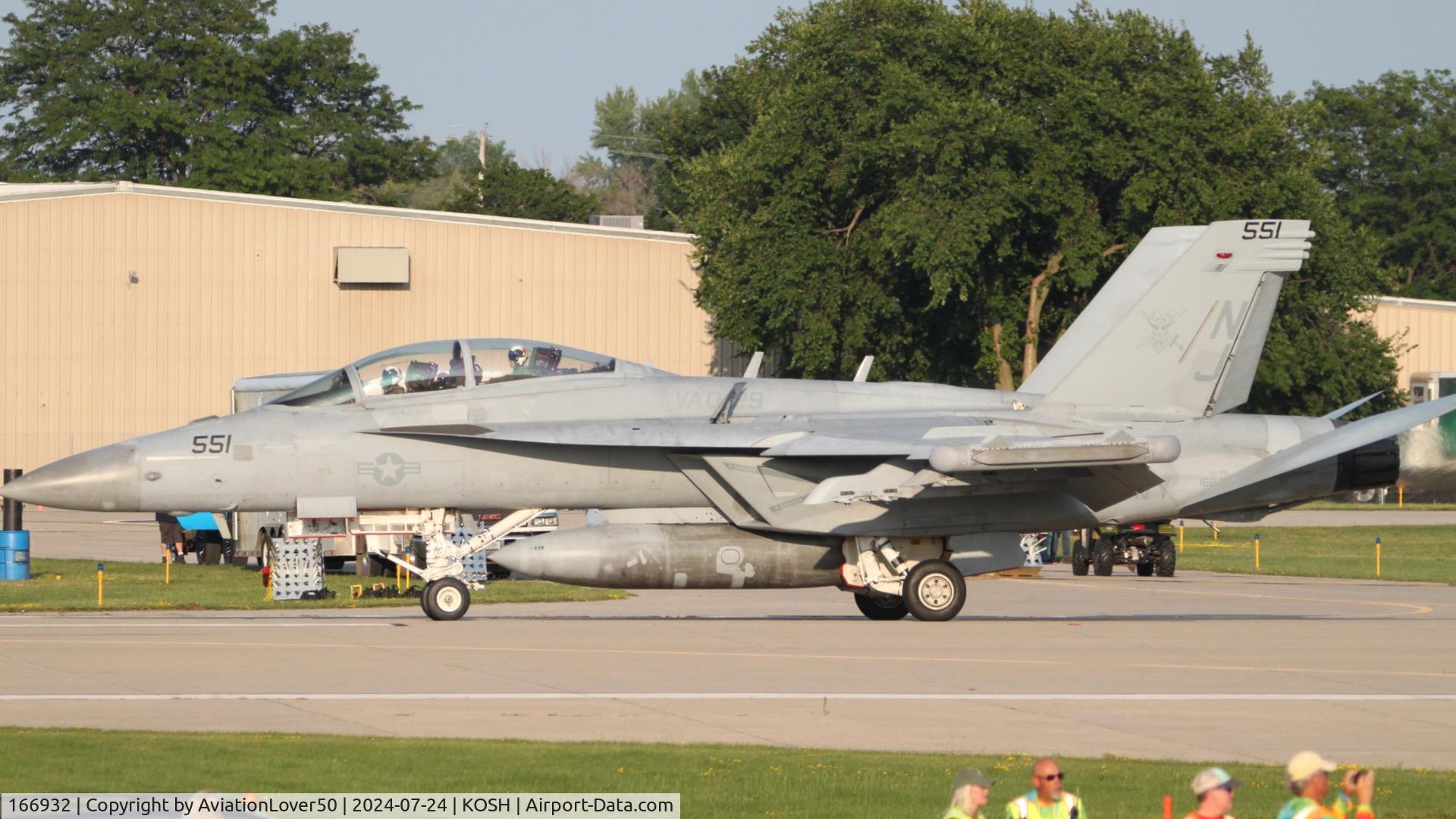 166932, Boeing EA-18G Growler C/N G17, EA-18G