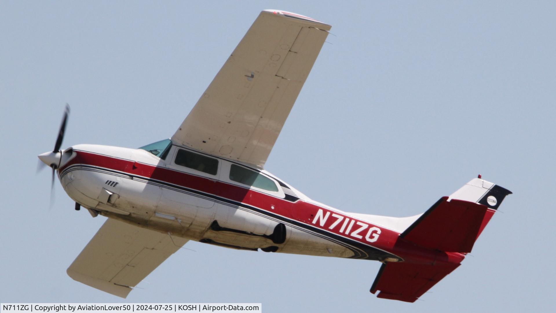 N711ZG, Cessna 210 C/N 21061817, Cessna 210M