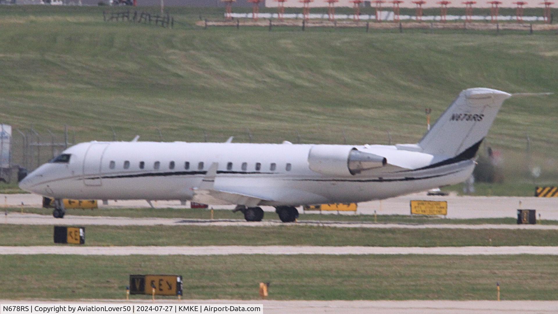 N678RS, 1997 Bombardier CRJ-100SE (CL-600-2B19) C/N 7176, Contour Challenger 800