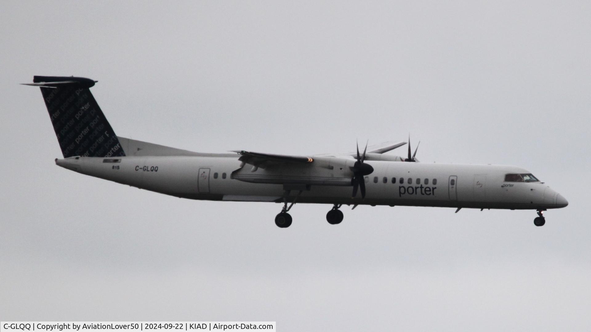 C-GLQQ, 2009 De Havilland Canada DHC-8-402Q Dash 8 C/N 4272, Porter DH8D