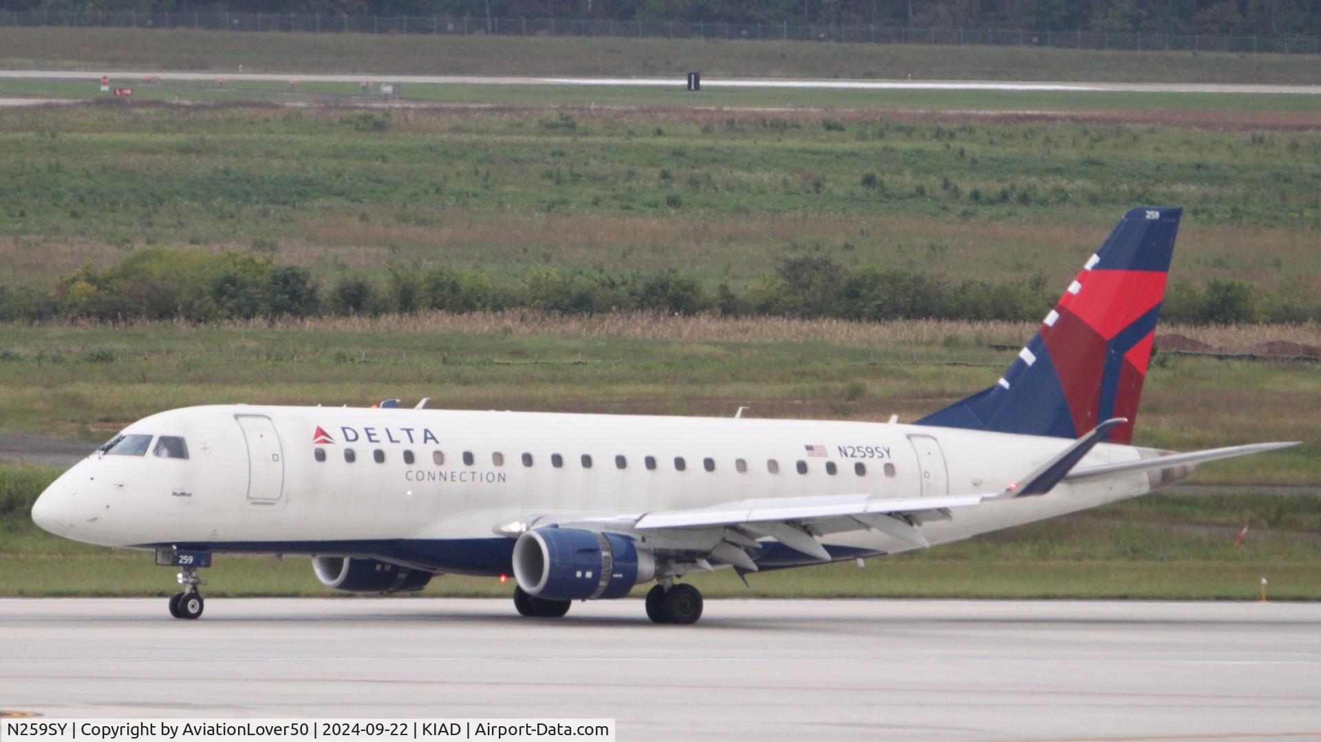 N259SY, 2017 Embraer 175LR (ERJ-170-200LR) C/N 17000656, Delta Connection E175