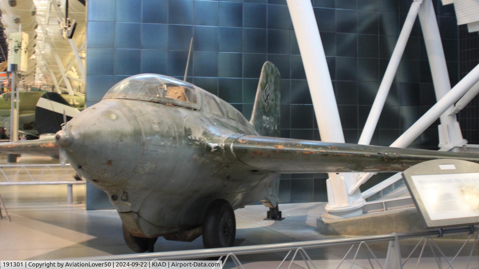 191301, Messerschmitt Me-163B Komet C/N Not found 191301, Me 163B-1a