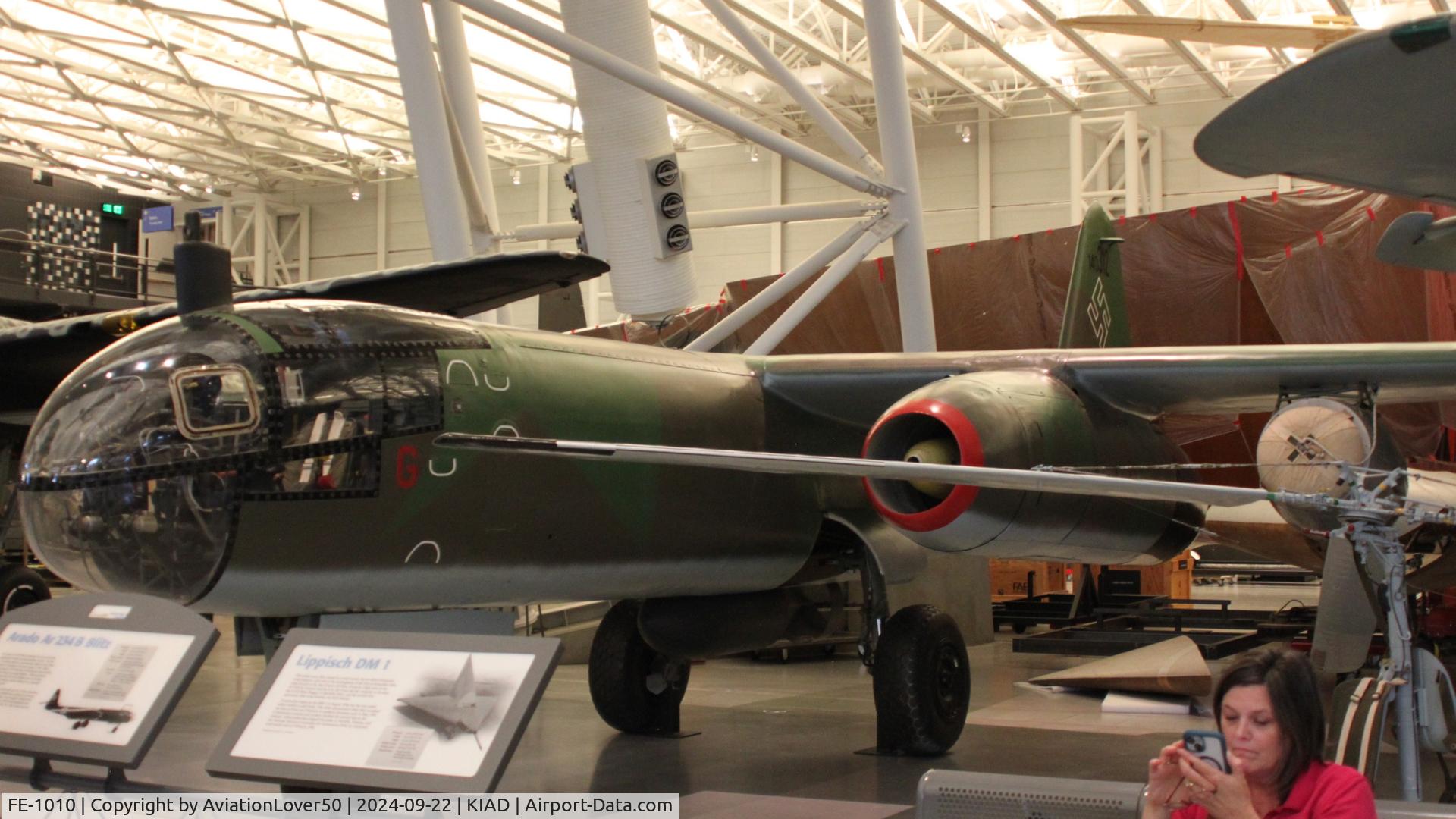 FE-1010, 1944 Arado Ar-234B-2 Blitz C/N 140312, Ar 234B-2