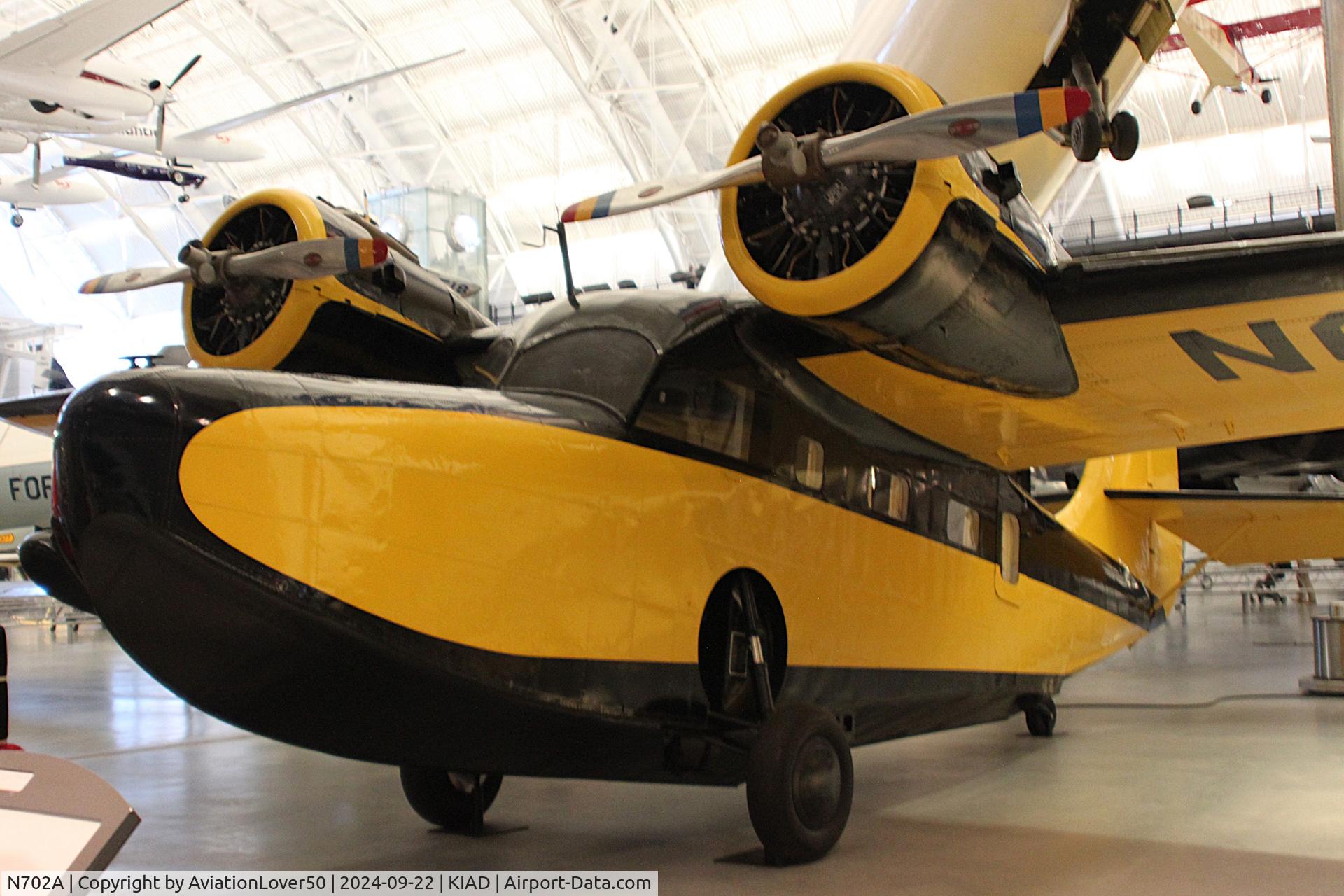 N702A, 1938 Grumman G-21A Goose Goose C/N 1048, G-21A Goose