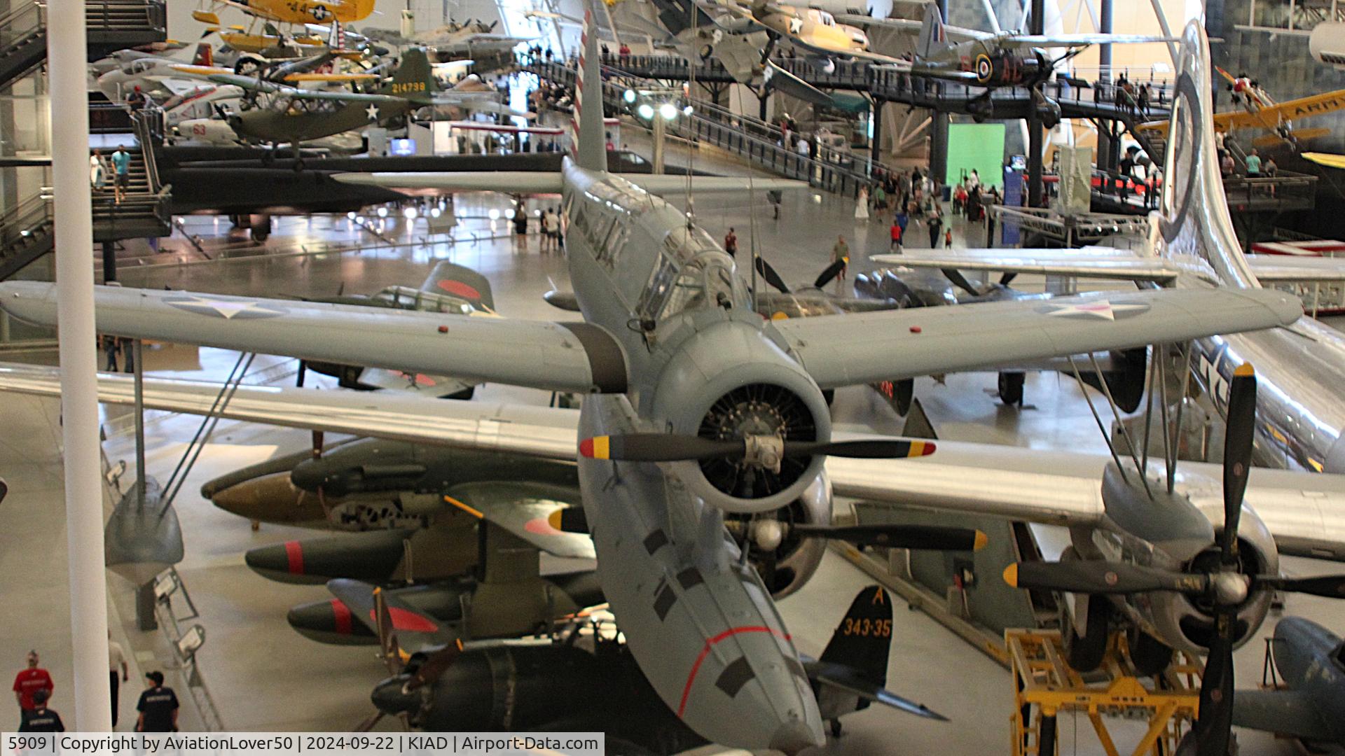 5909, 1942 Vought OS2U-3 Kingfisher C/N 2400, OS2U-3