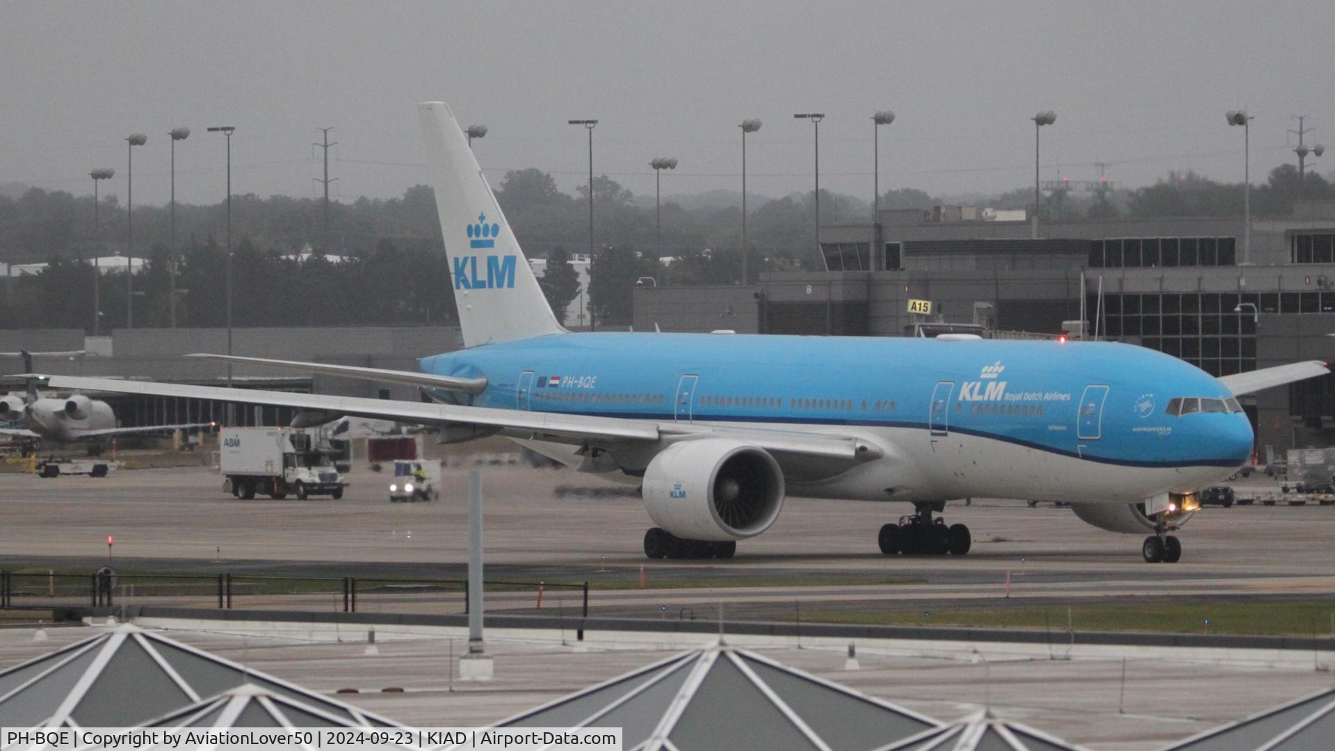 PH-BQE, 2004 Boeing 777-206/ER C/N 28691, KLM 772