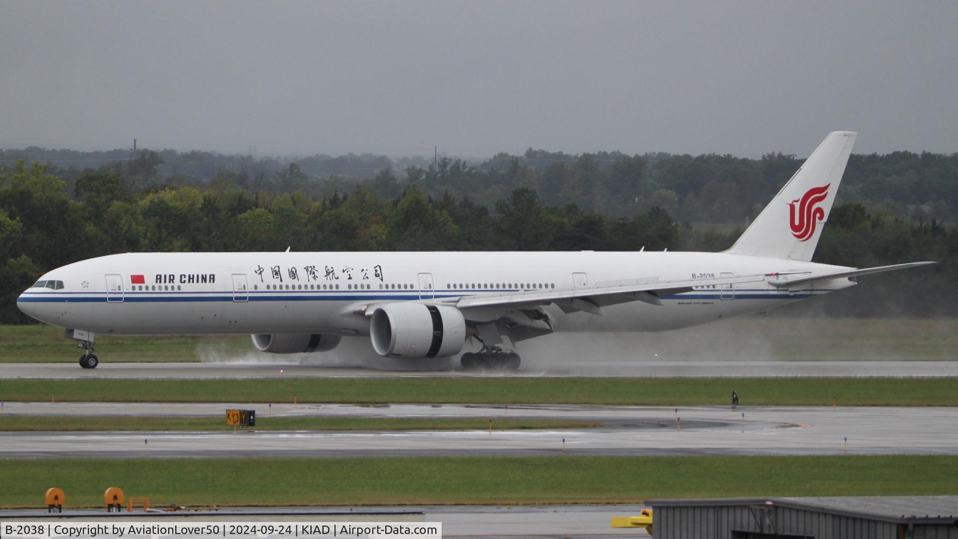 B-2038, 2013 Boeing 777-39L/ER C/N 38678, Air China 77W