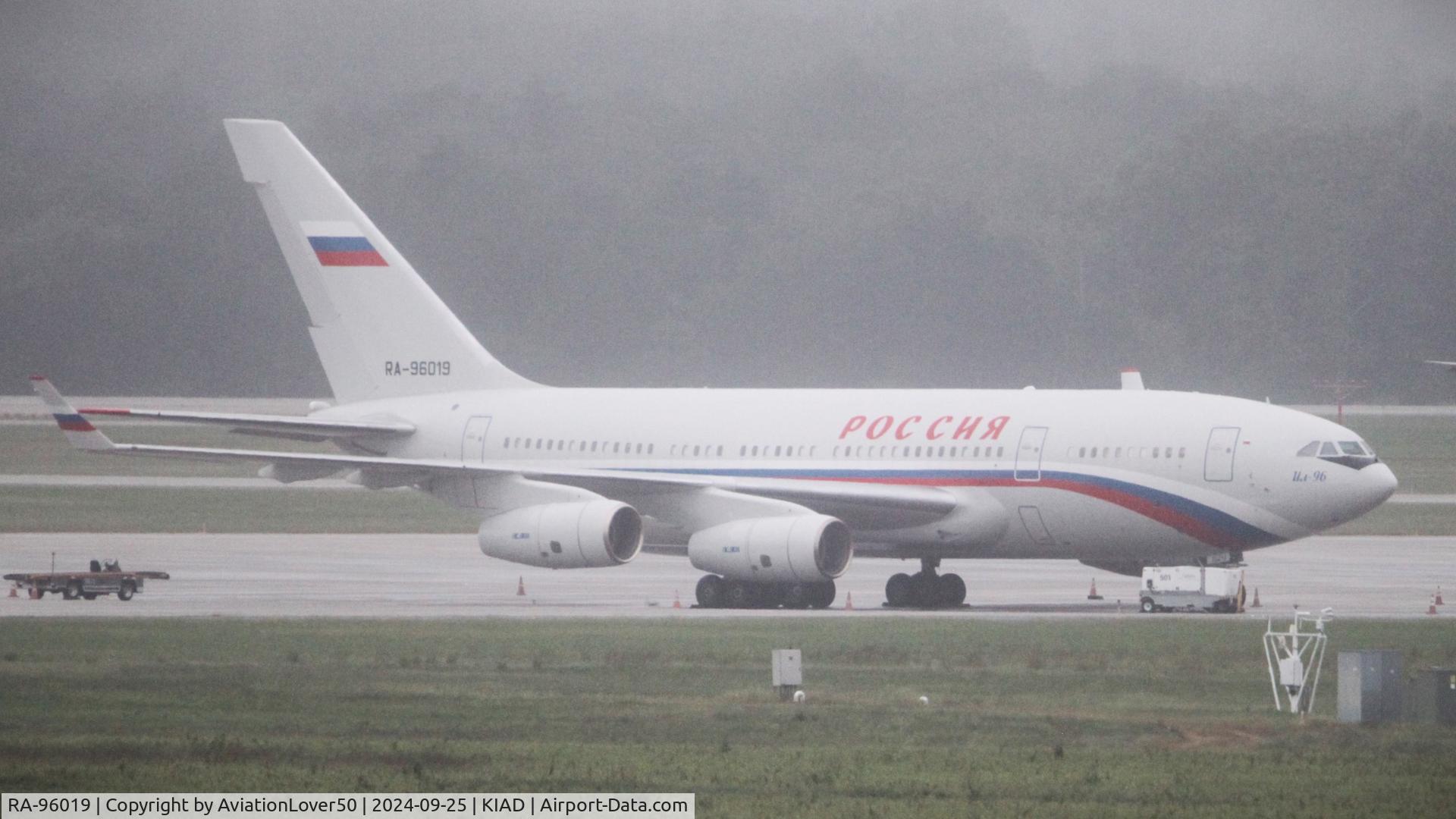 RA-96019, 2009 Ilyushin Il-96-300 C/N 74393202019, Russian Special Flight Squadron Il-96-300