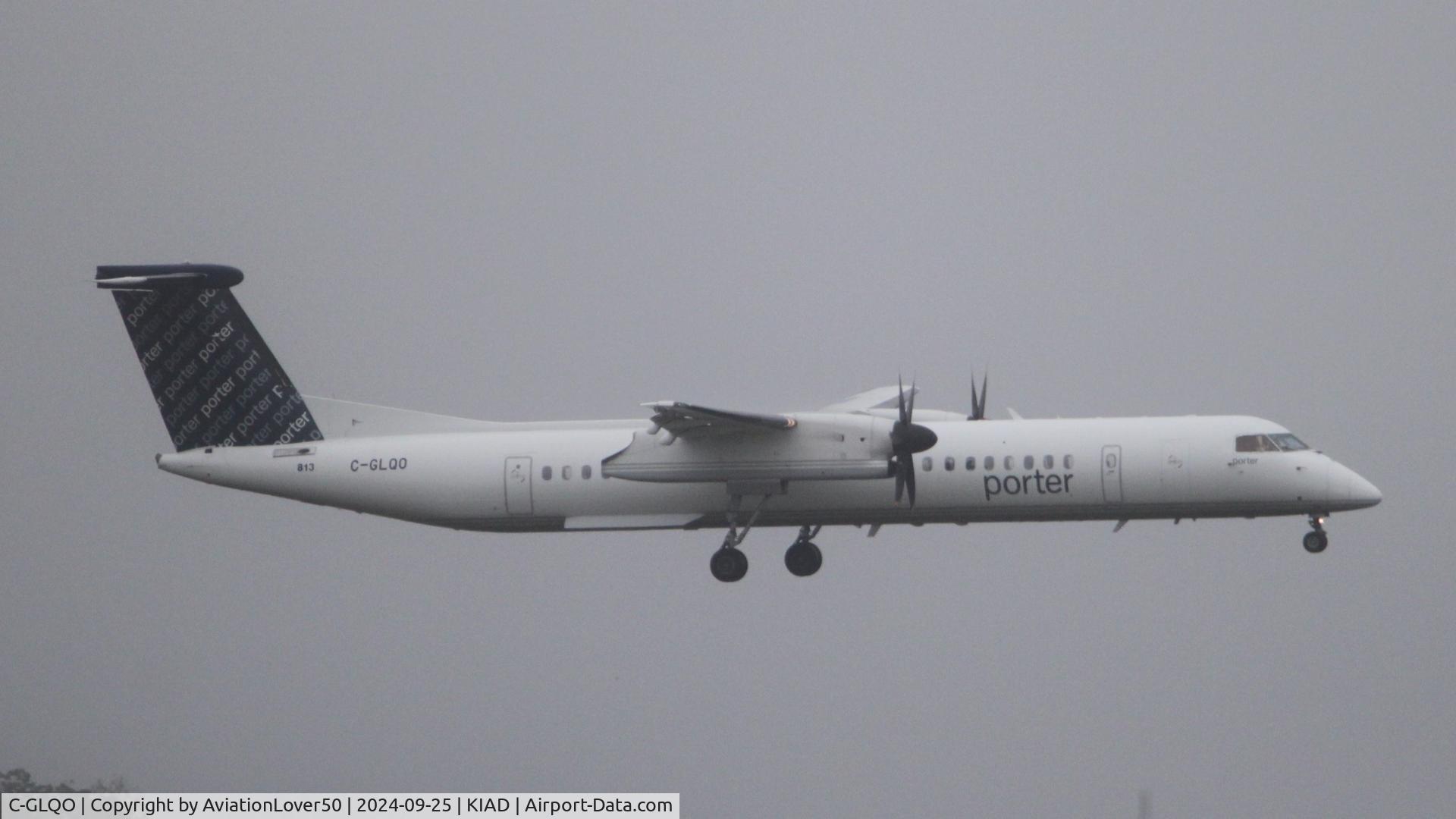 C-GLQO, 2009 De Havilland Canada DHC-8-402Q Dash 8 C/N 4270, Porter DH8D