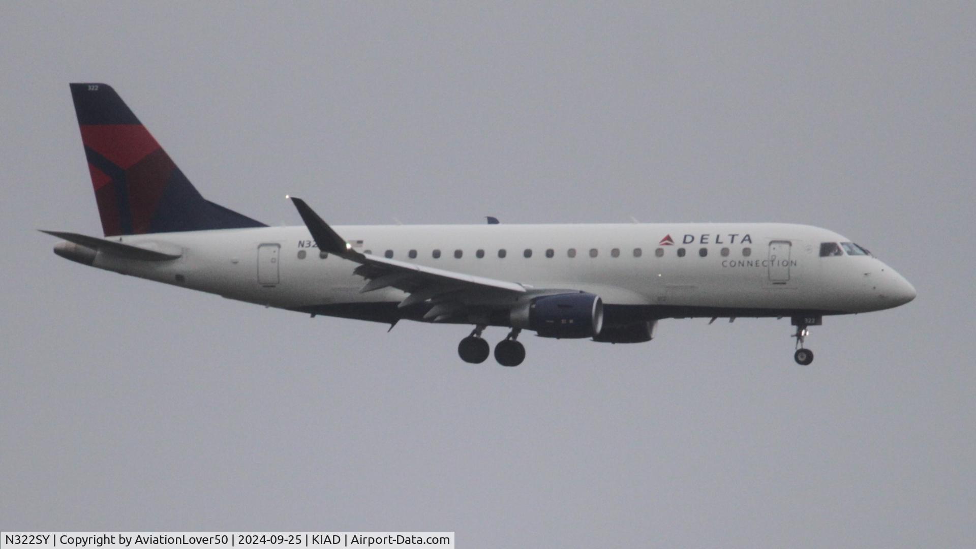 N322SY, 2022 Embraer E175LR C/N 17000922, Delta Connection E175