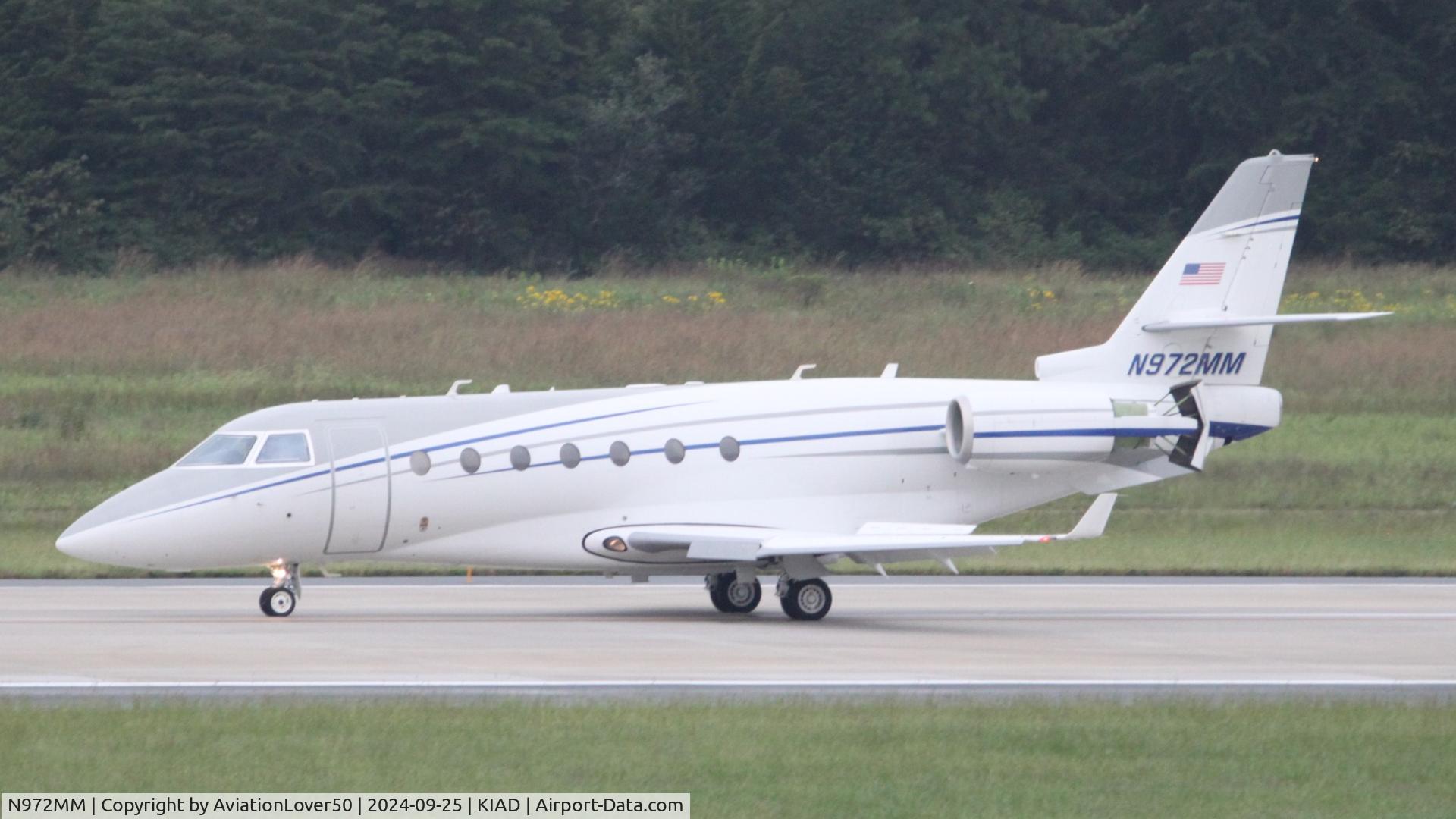 N972MM, 2007 Gulfstream 200 C/N 160, Solairus G200