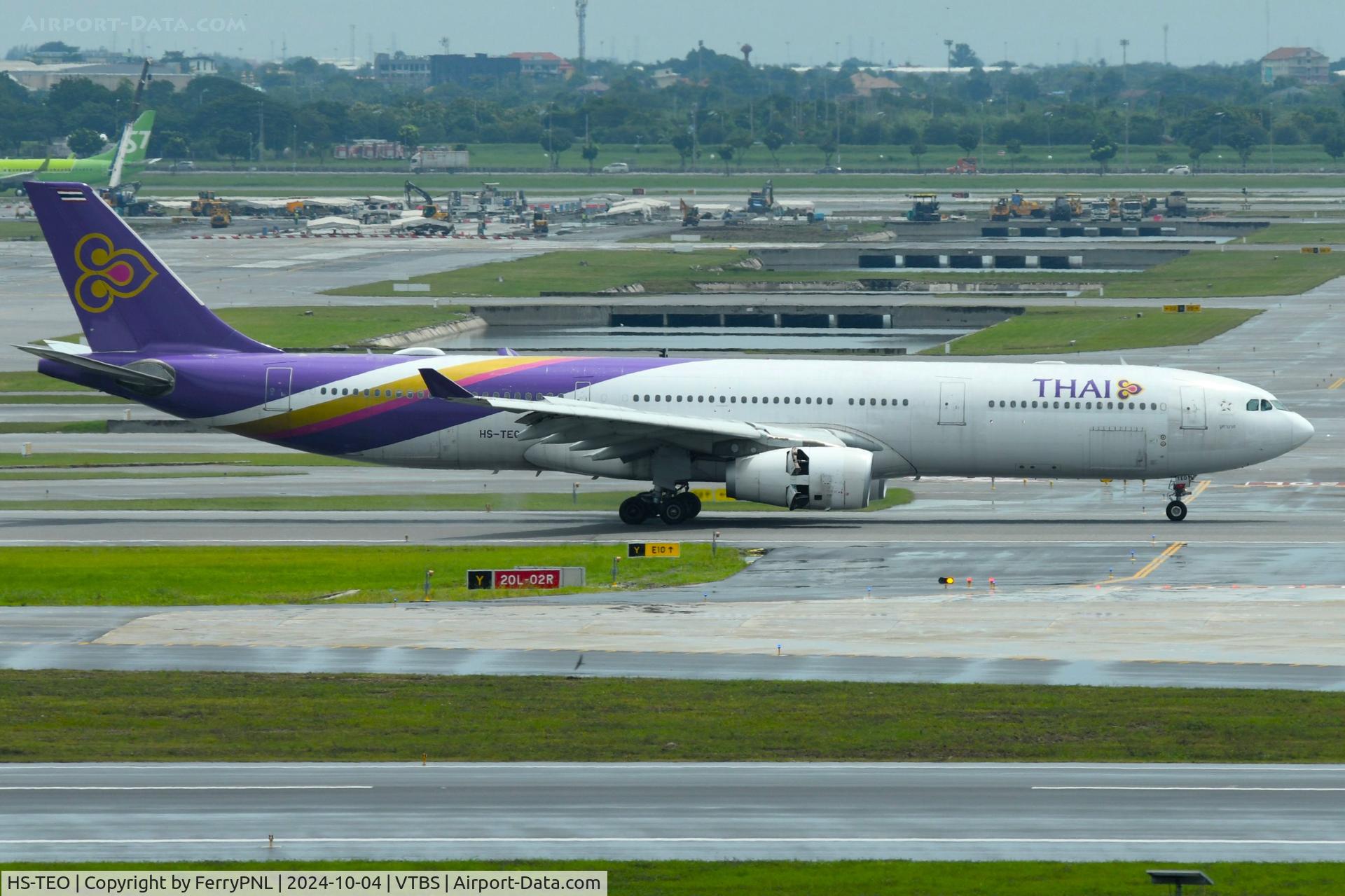 HS-TEO, 2009 Airbus A330-343 C/N 1003, Thai A333 landing