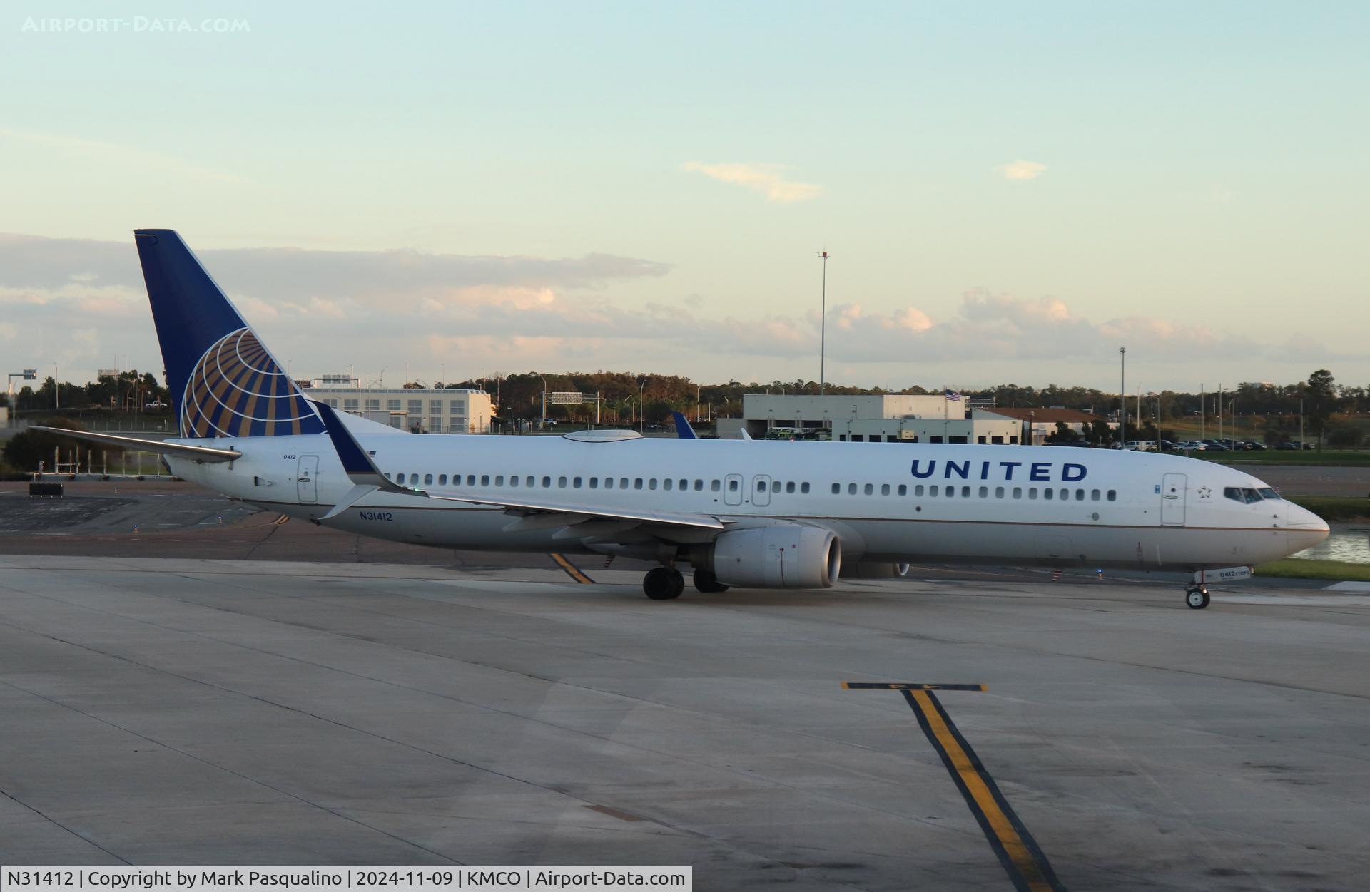 N31412, 2002 Boeing 737-924 C/N 30129, Boeing 737-924