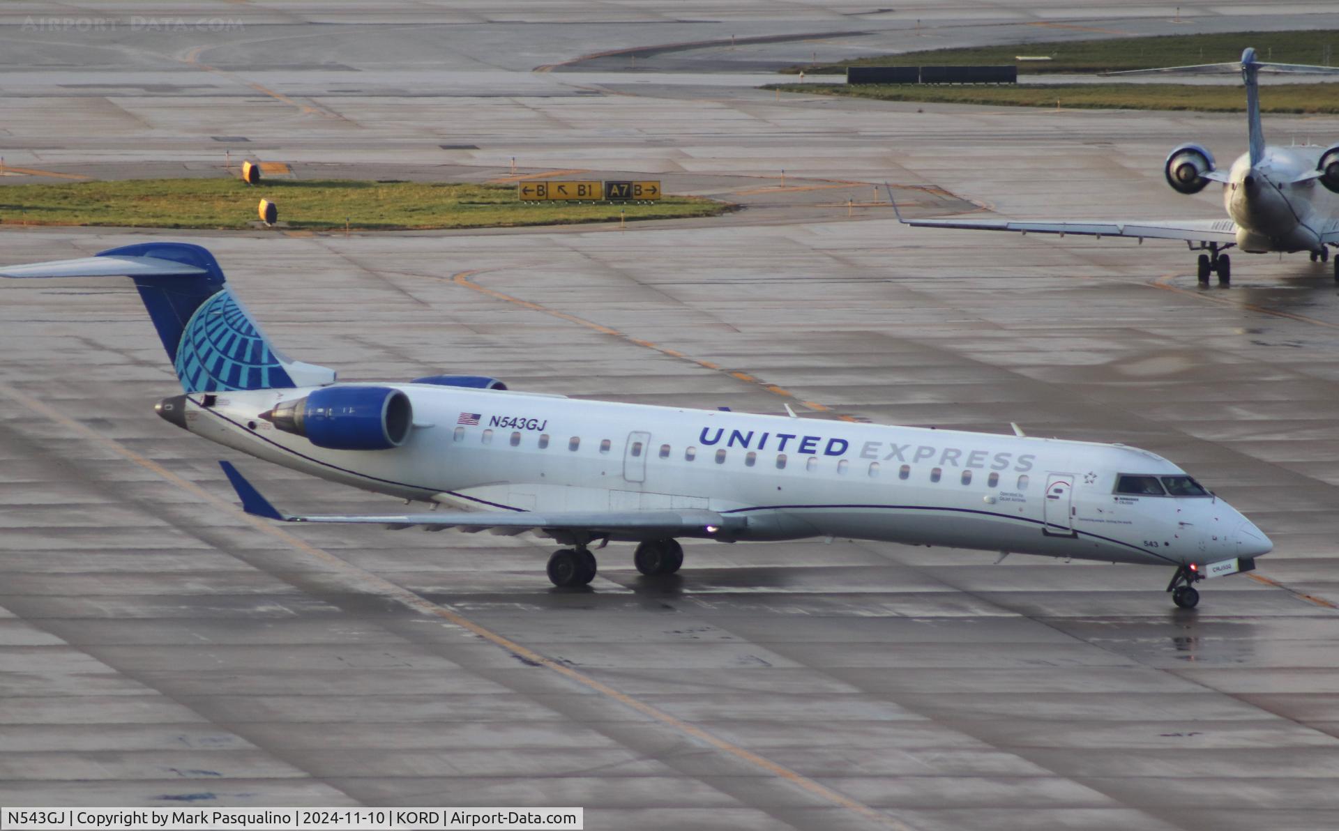 N543GJ, 2006 Bombardier CRJ-701ER (CL-600-2C10) Regional Jet C/N 10256, CL-600-2C10