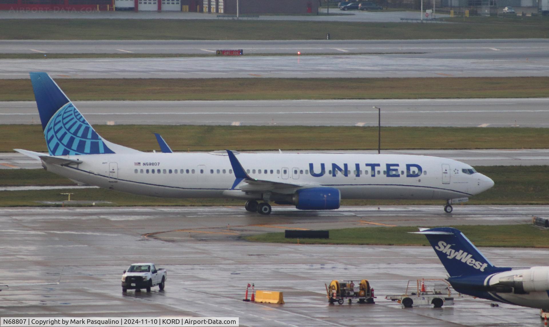 N68807, 2013 Boeing 737-924/ER C/N 42819, Boeing 737-924/ER