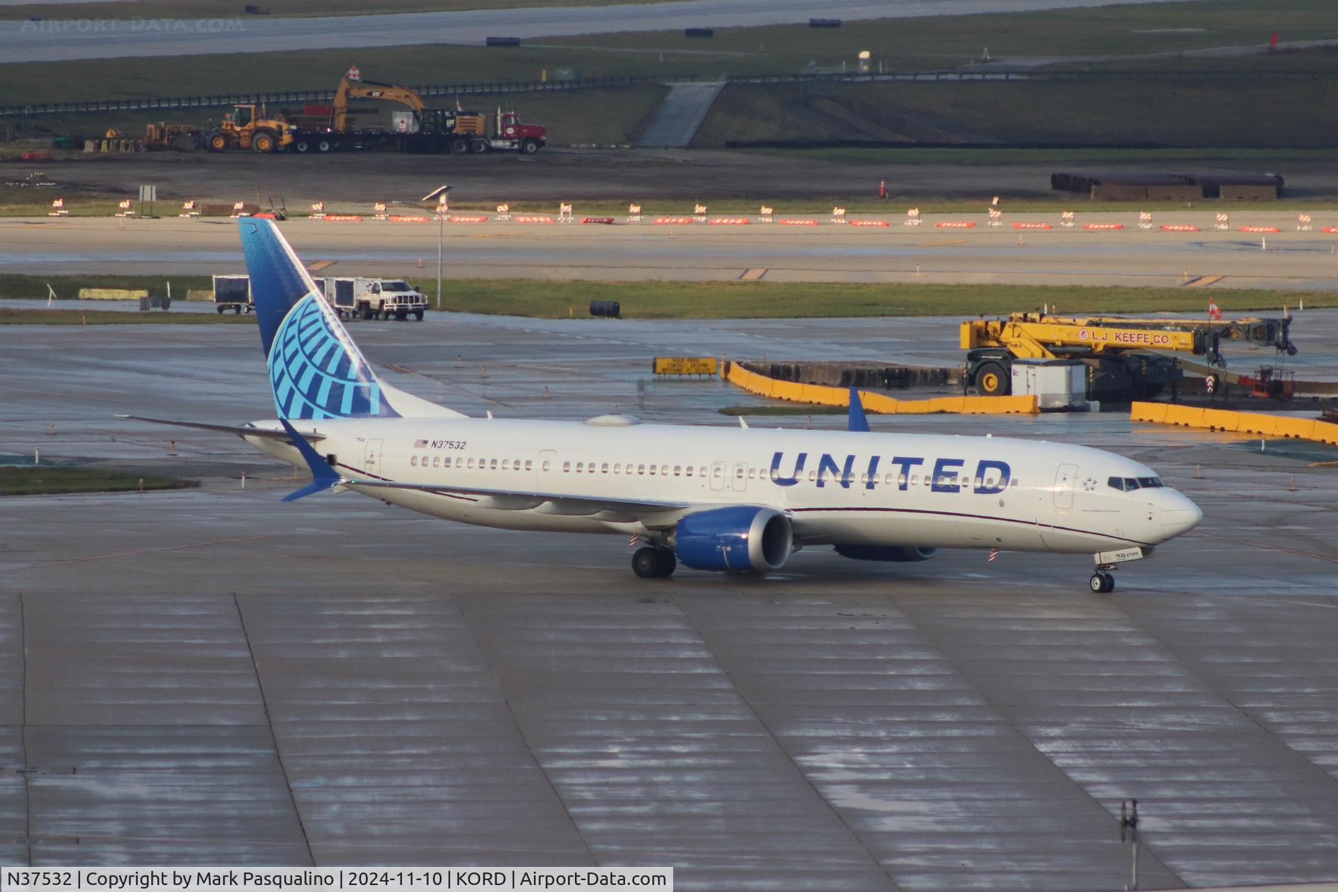 N37532, 2022 Boeing 737-9 MAX C/N 64453, Boeing 737-9 MAX