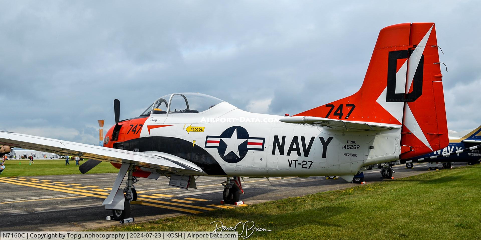 N7160C, 1992 North American T-28C Trojan Trojan C/N 252-25, OSHKOSH 24
