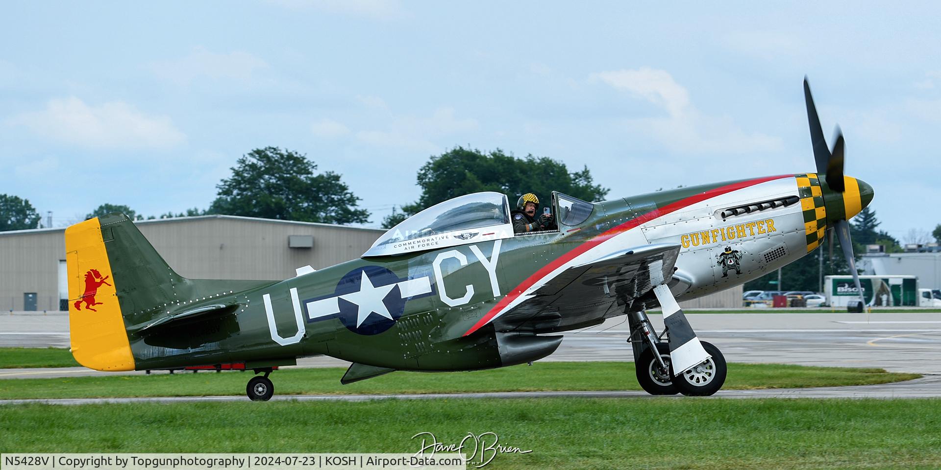 N5428V, 1944 North American P-51D Mustang C/N 122-39723, Gunfighter holding short of the taxiway