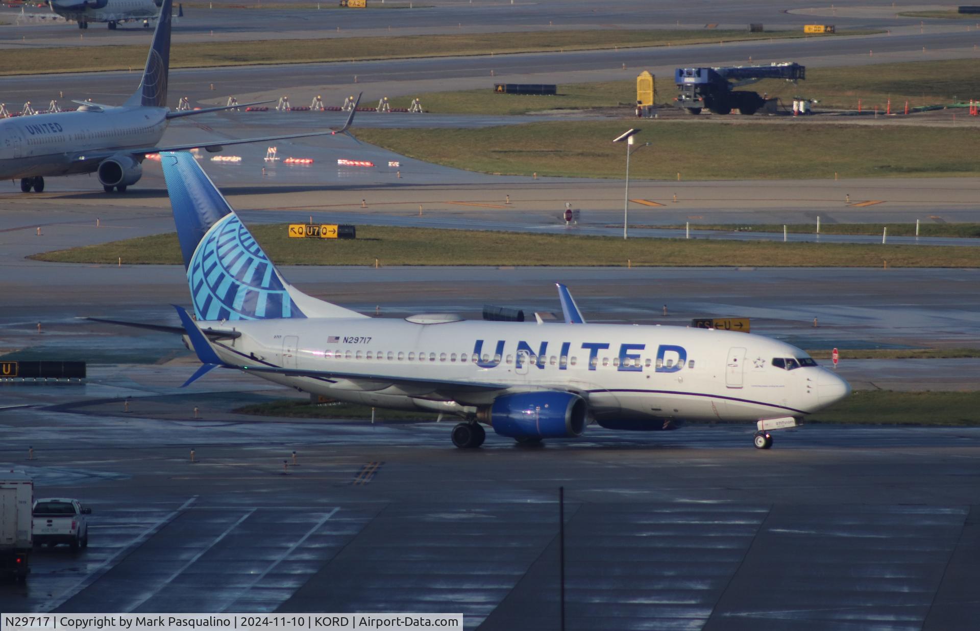 N29717, 1999 Boeing 737-724 C/N 28936, Boeing 737-724