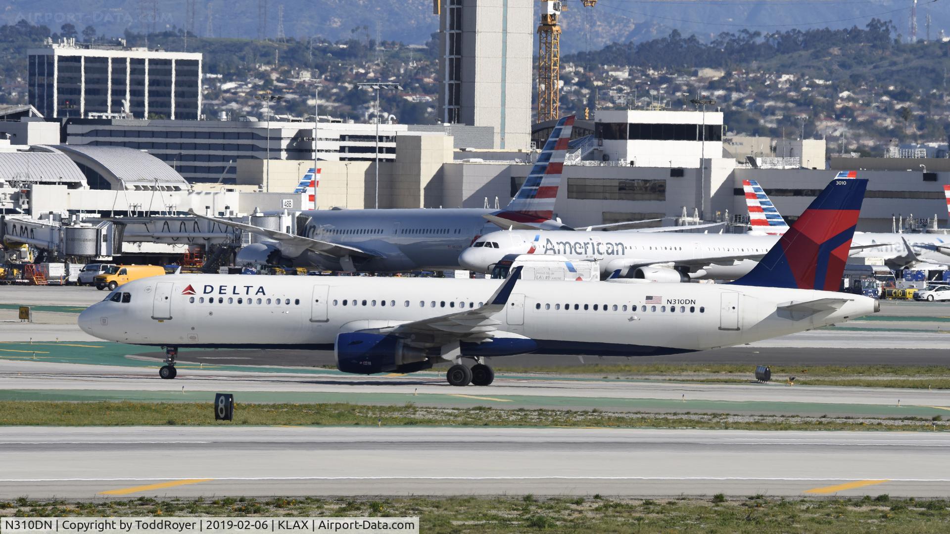 N310DN, 2016 Airbus A321-211 C/N 7293, Arriving at LAX on 25R
