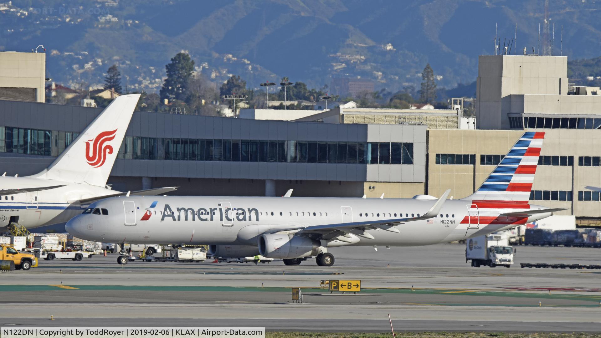 N122DN, 2021 Airbus A321-211 C/N 10183, Taxiing for departure at LAX
