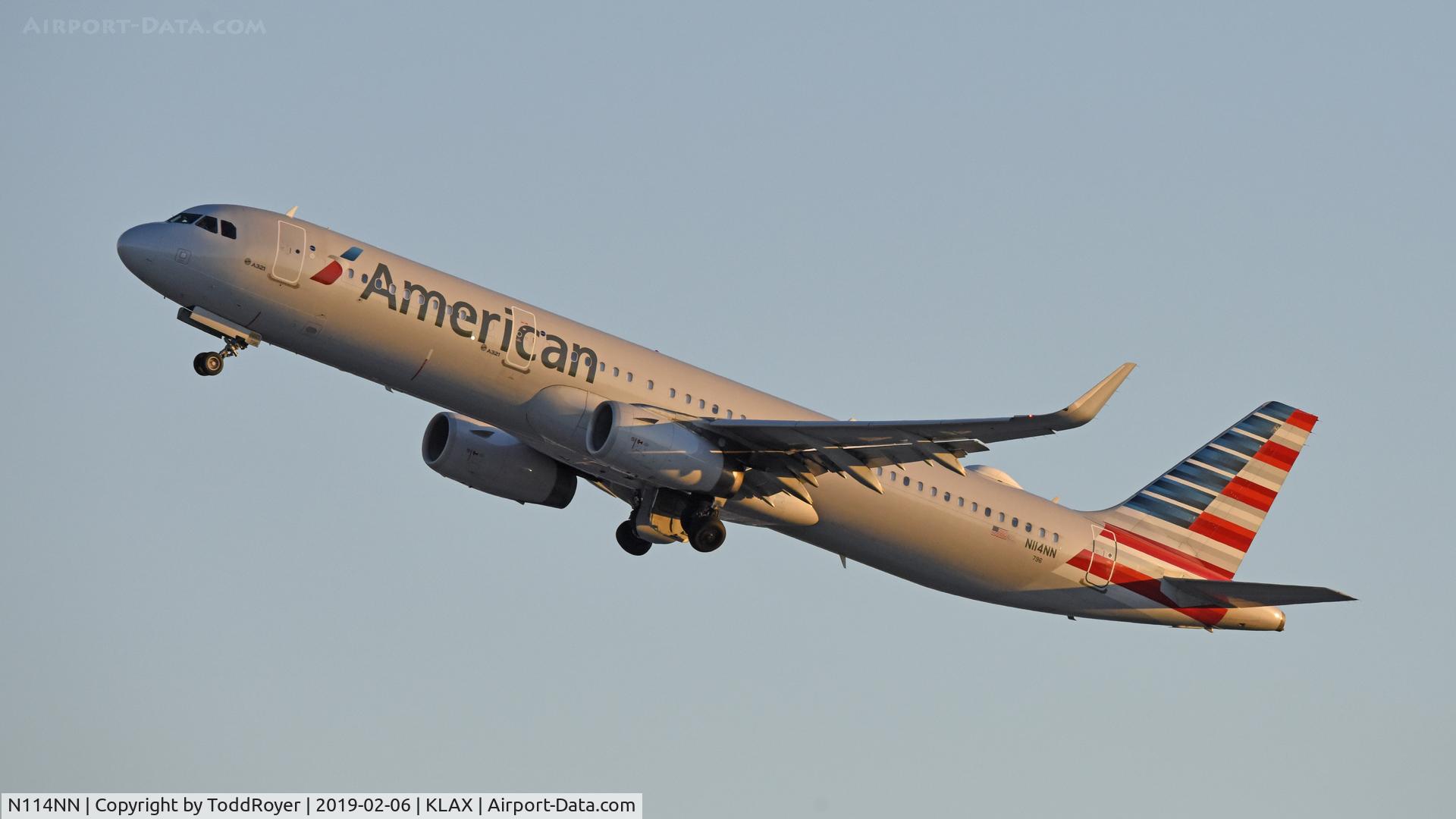 N114NN, 2014 Airbus A321-231 C/N 6046, Departing LAX on 25R