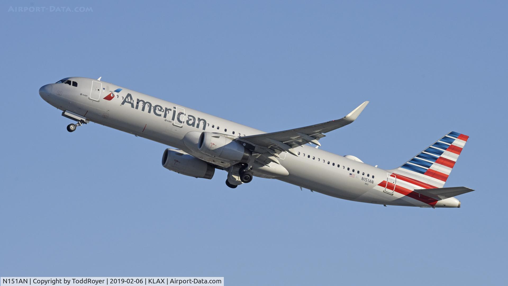 N151AN, 2015 Airbus A321-231 C/N 6840, Departing LAX on 25R