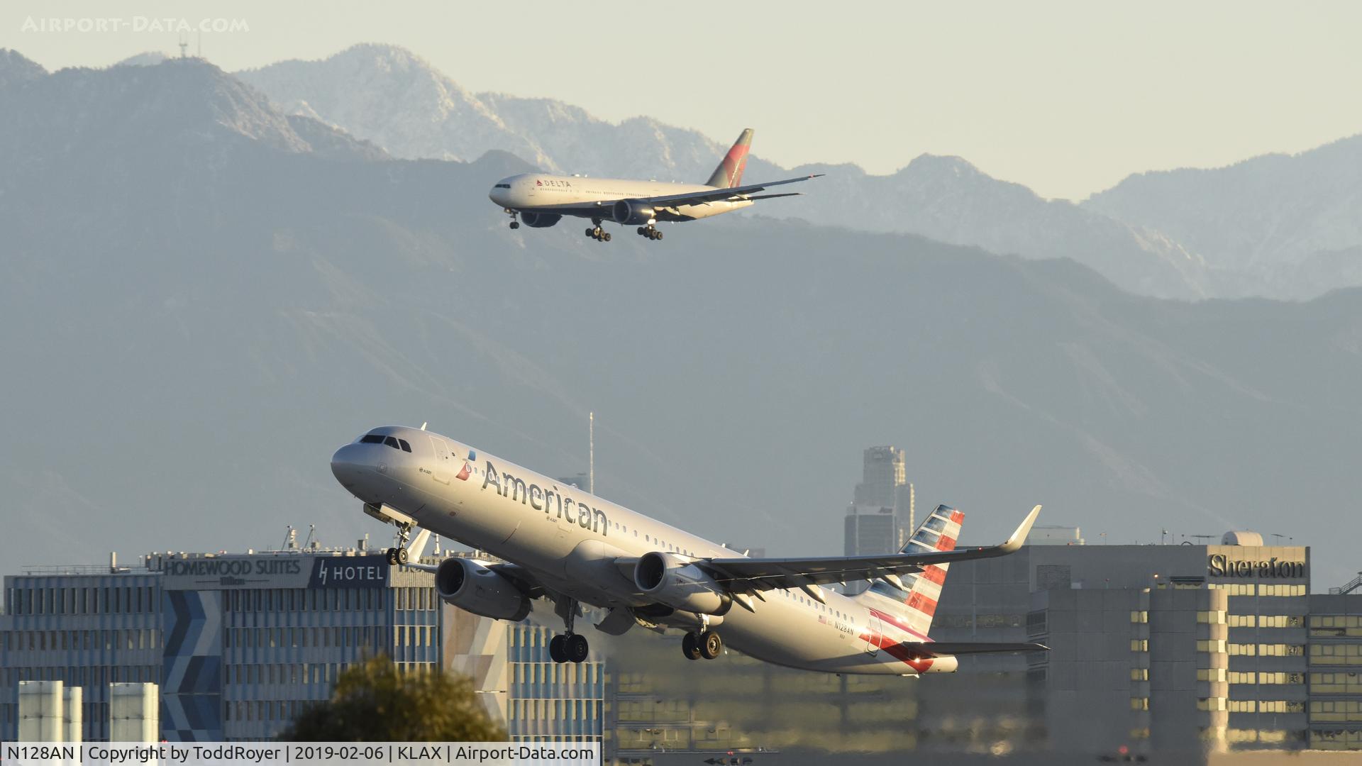 N128AN, 2014 Airbus A321-231 C/N 6346, Departing LAX on 25R